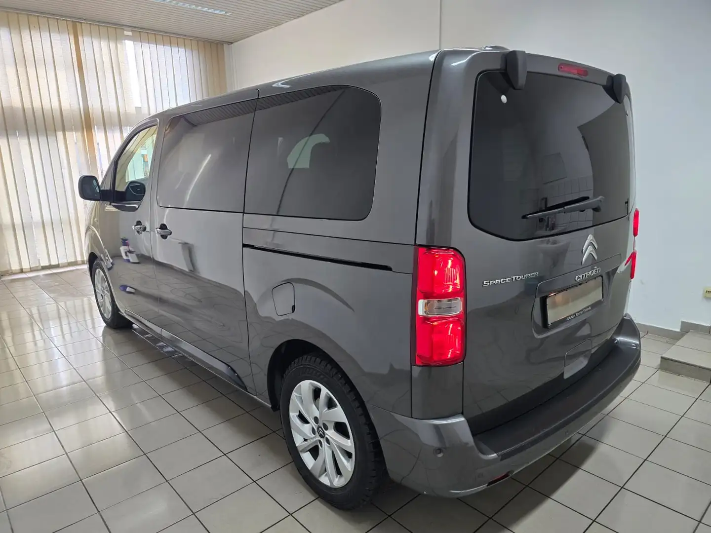 Citroen Spacetourer L2 Rip Curl M Xenon HuD Pano Sthzg AHK Grau - 2