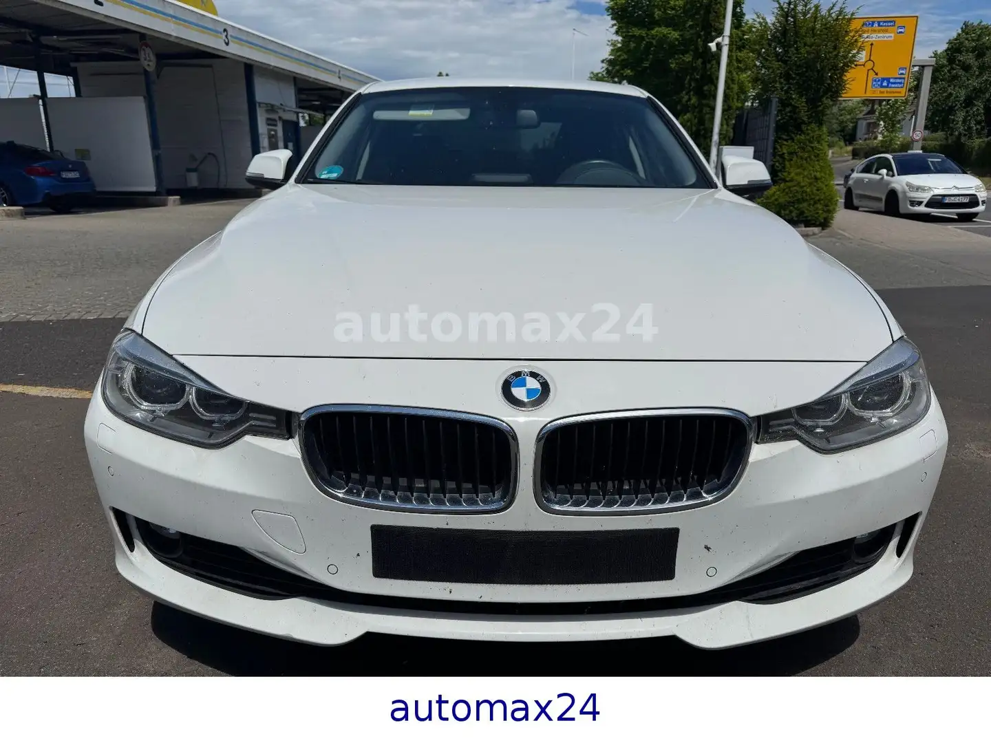 BMW 316 Baureihe 3 Lim. 316 d, MOTORSCHADEN!! Blanc - 2