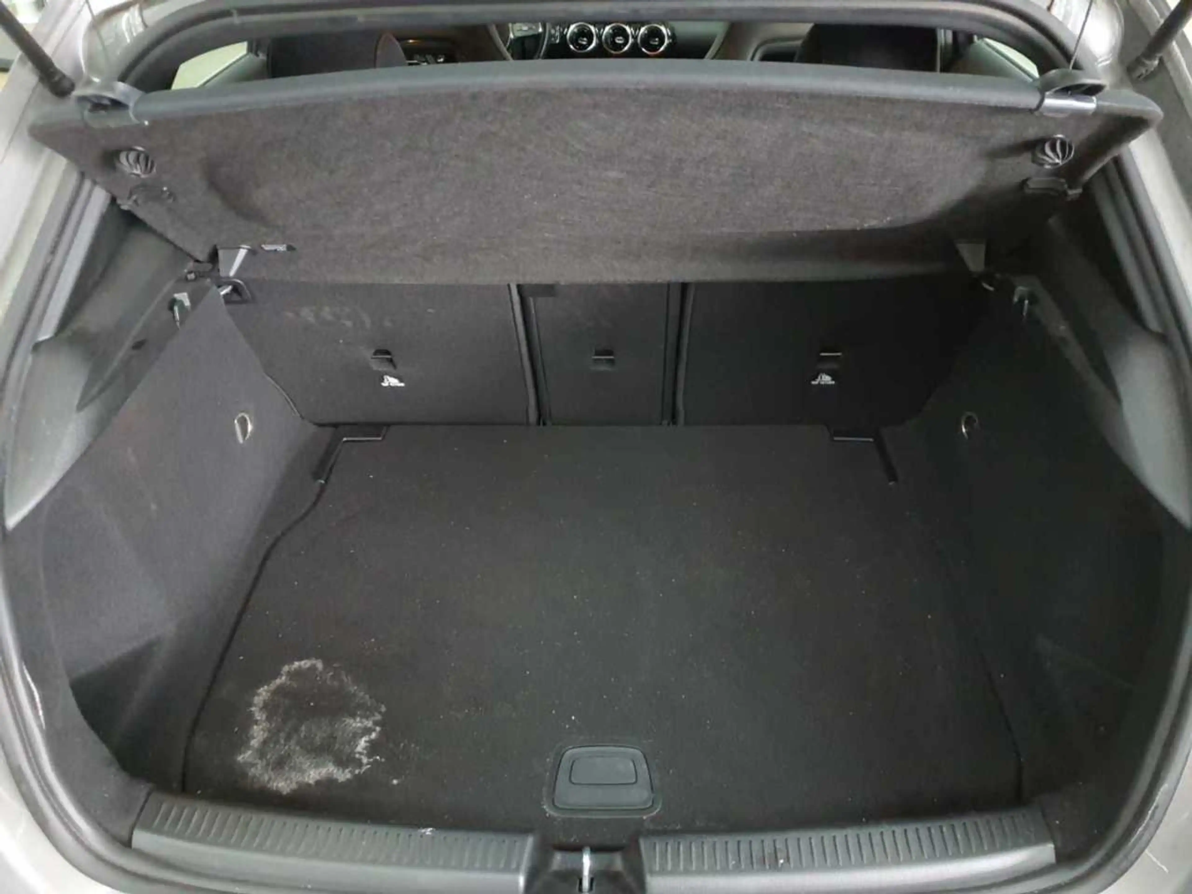 Mercedes-Benz A 220 A 220 d 8G-DCT AMG Line Navi — photo 15