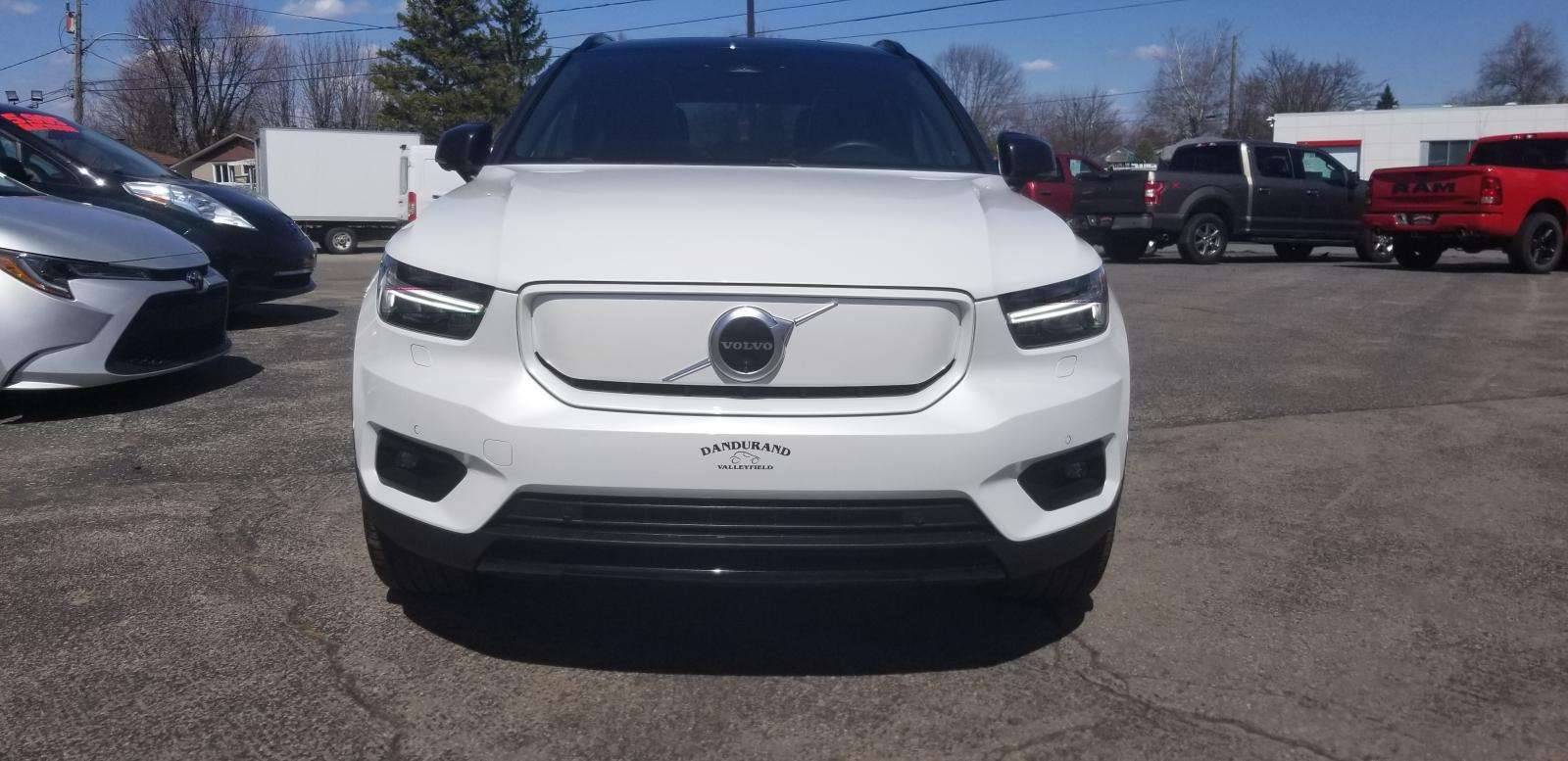 2022 Volvo XC40 P8 Ultimate 4WD **TOIT PANO**CUIR**JAMAIS ACCIDENT alt 2