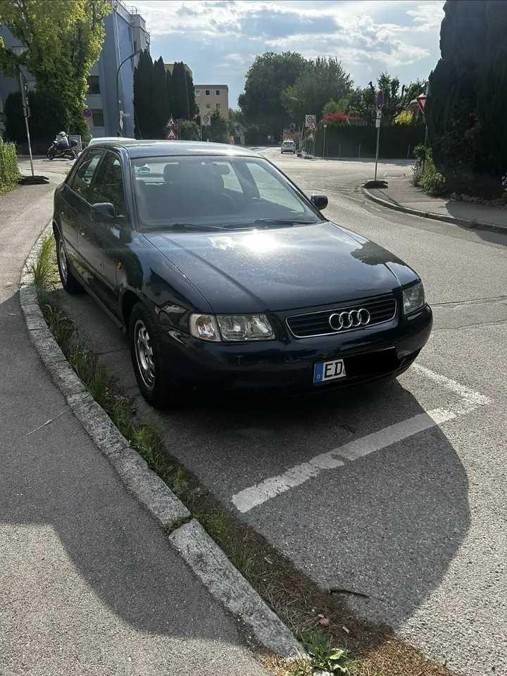 Audi A3 Attraction, foto 2