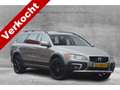 Volvo XC70 2.4 D5 AWD Summum | Navigatie | Memory seats | Cam Grijs - thumbnail 1