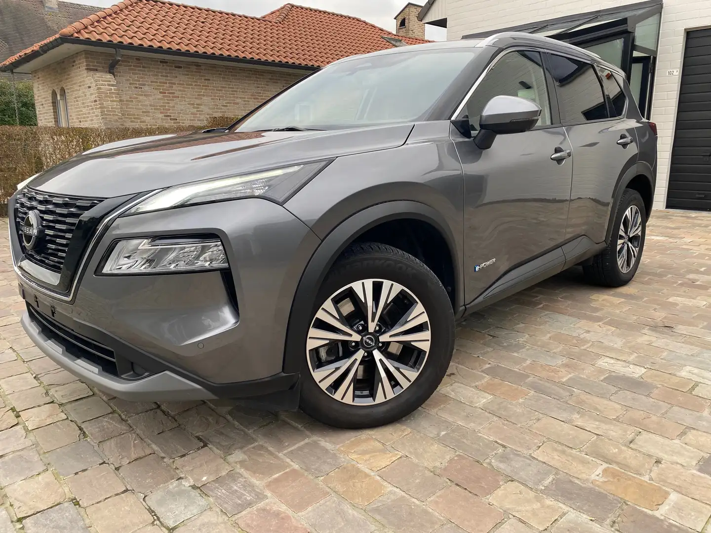 Nissan X-Trail e-POWER 4x4 N-Connecta Grijs - 1