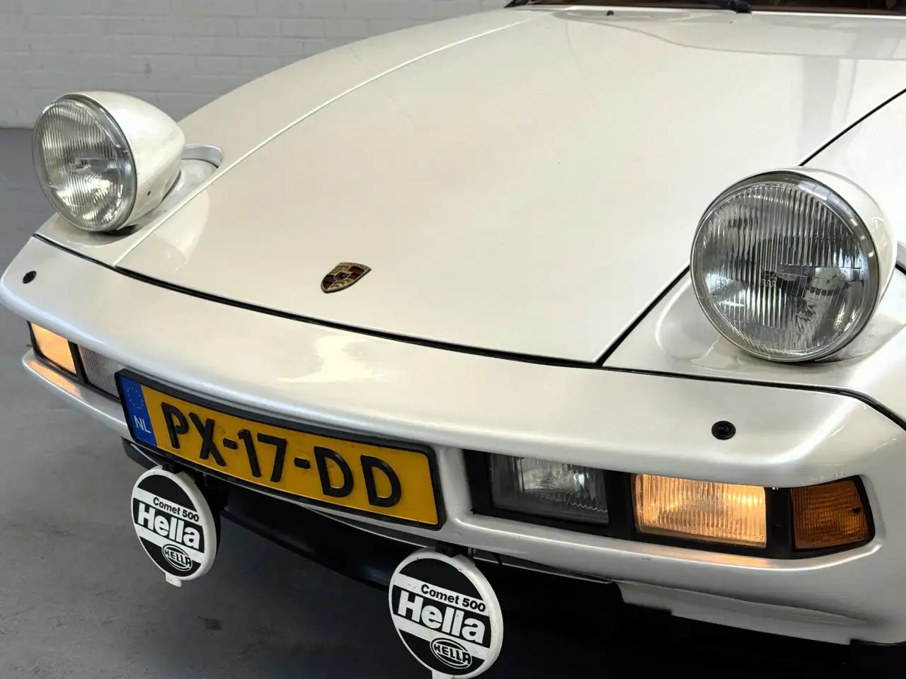 Porsche 928 4.5 Coupé Handgeschakeld, foto 8