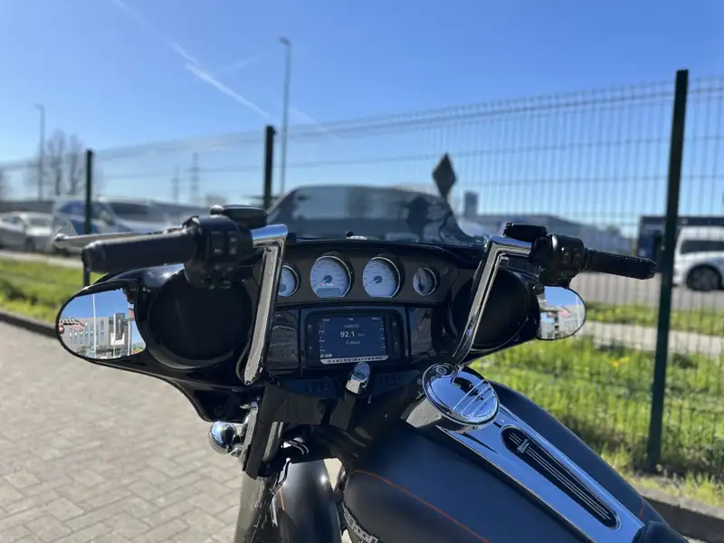 Harley-Davidson Tour Glide - foto 7