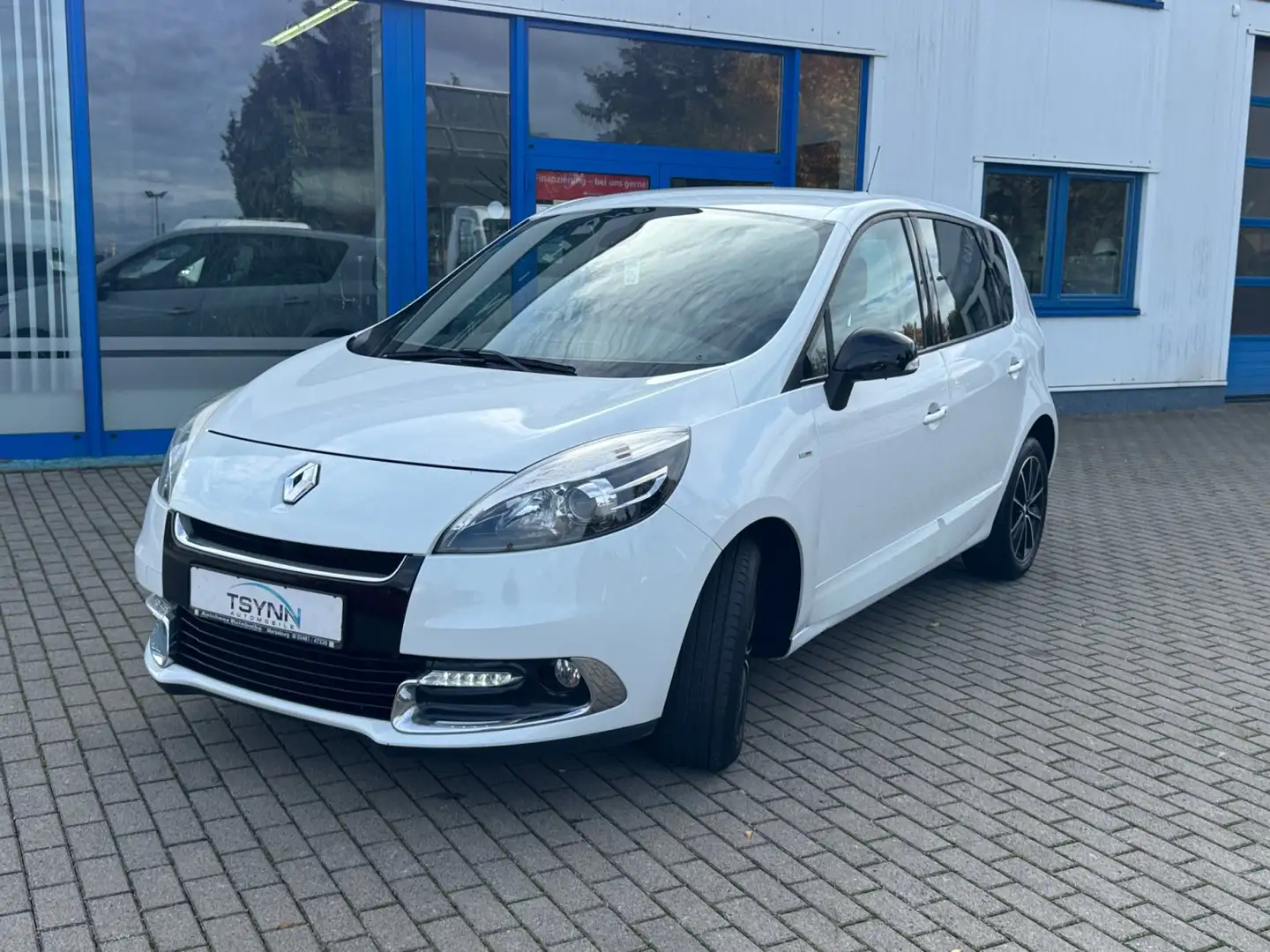 Renault Scenic Scenic III 1.6 dCi 130 ENERGY BOSE Edition Weiß - 1