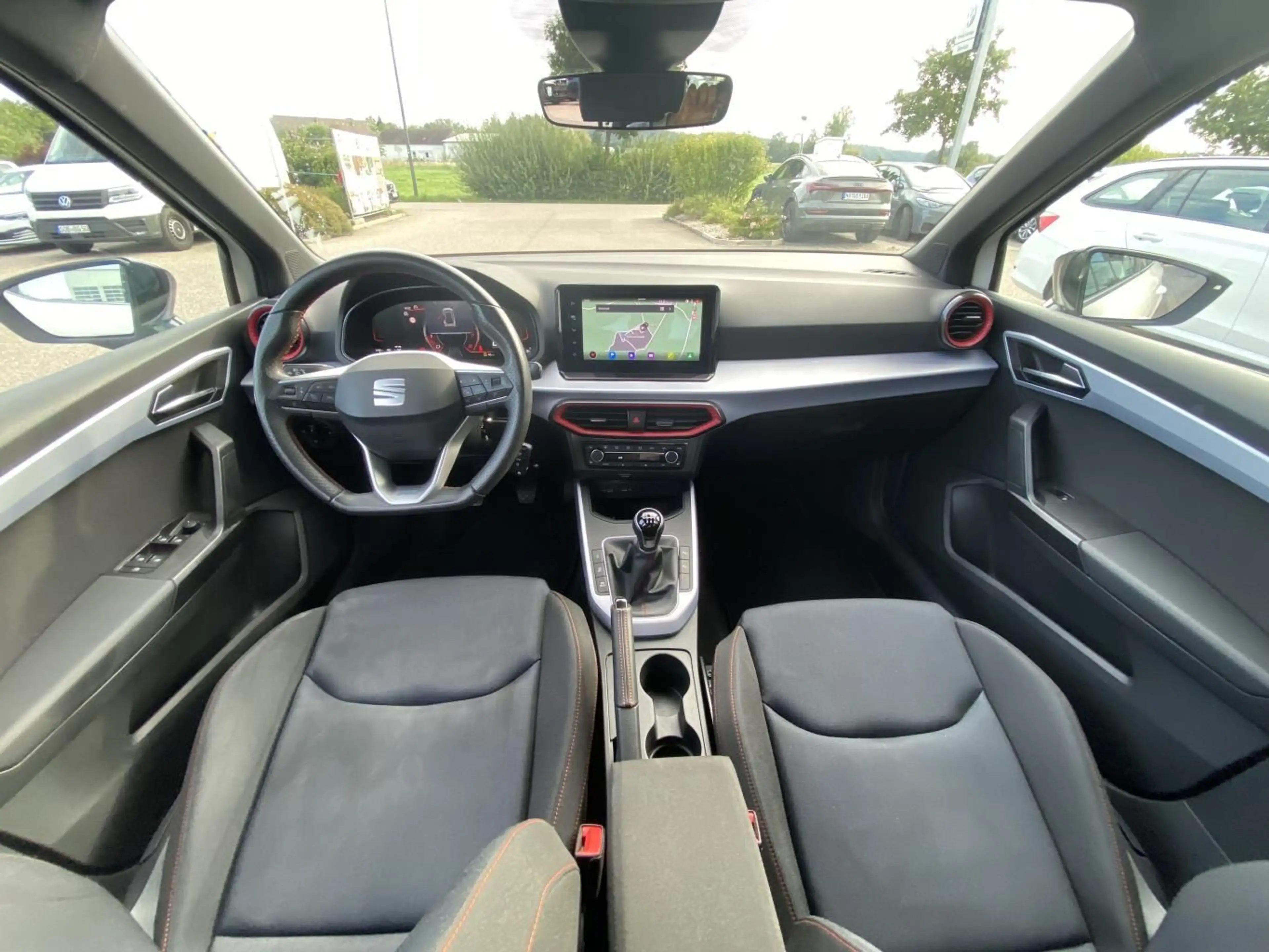 SEAT Arona 1.0 TSI FR SAFE-DRIVING-XL+FULL-LINK+ACC+L — photo 12
