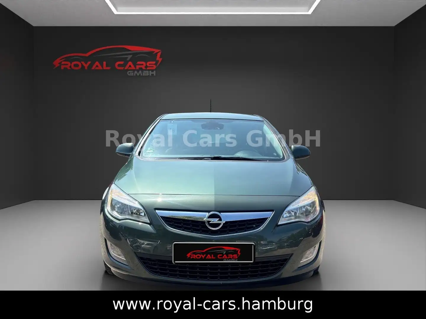 Opel Astra J Lim. Edition KLIMA*TEMPOMAT*ALLWETTER*! Green - 2