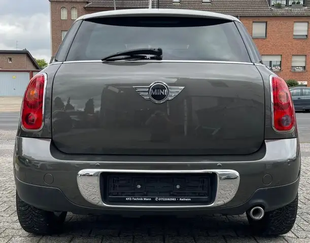 Mini Countryman view 5