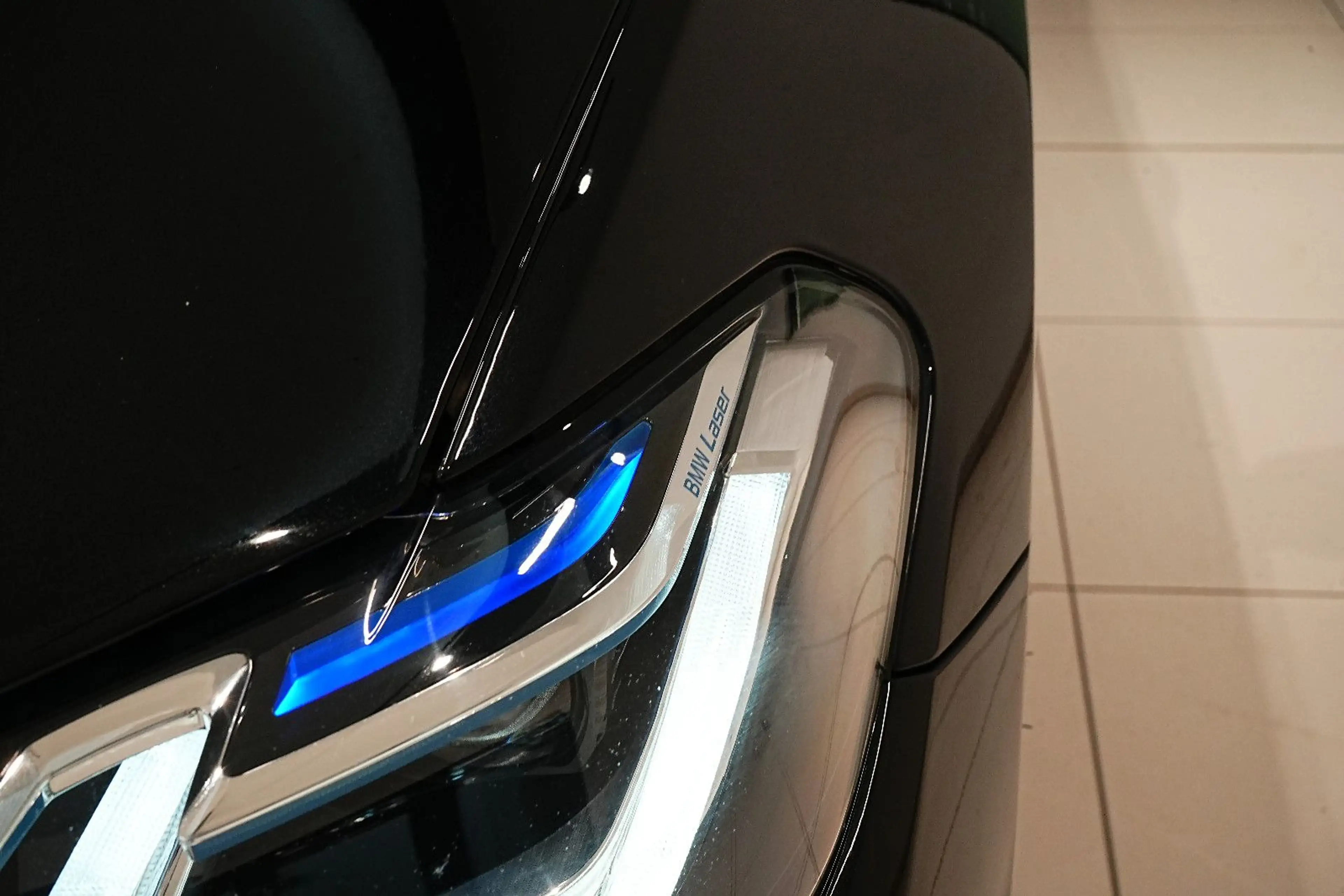 BMW 530 d|M-PAKET|ACC|HUD|LASER|MEMO|KAMERA|PANO|AHK| — photo 10