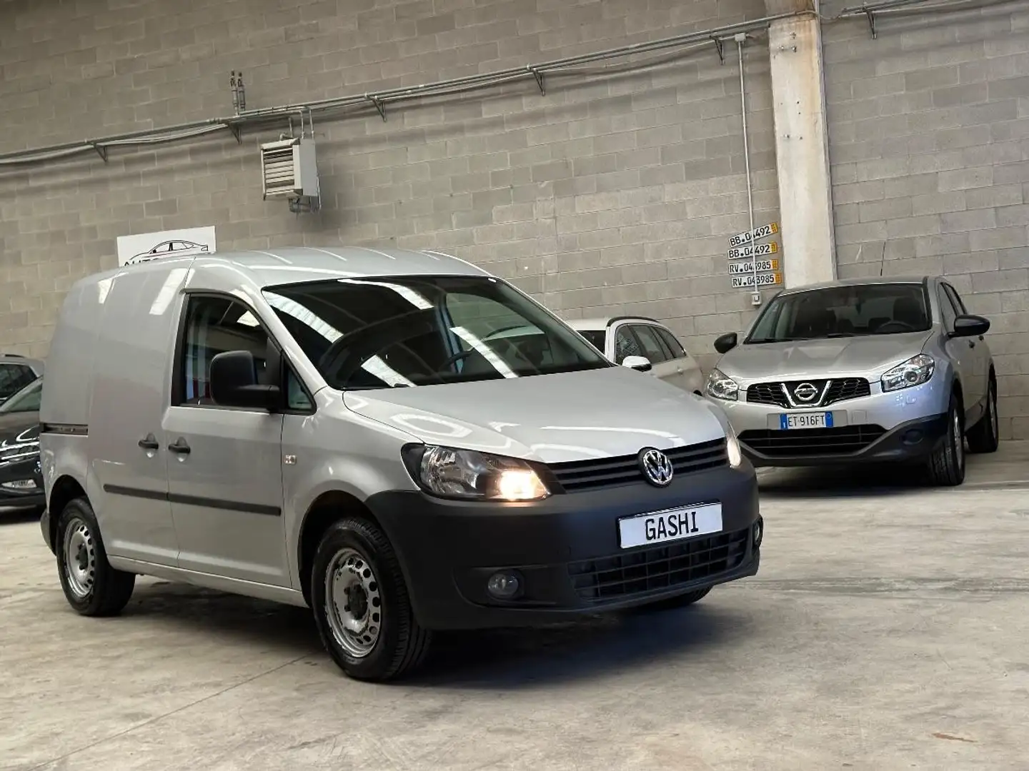 Volkswagen Caddy 1.9 TDI DSG Grigio - 1