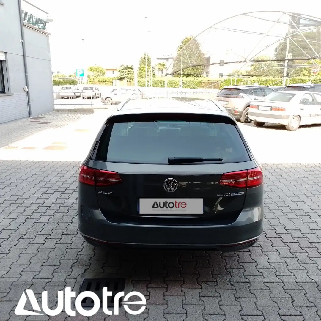 Volkswagen Passat Variant Passat VIII Variant 2.0 tdi Highline 150cv dsg Grigio - 2