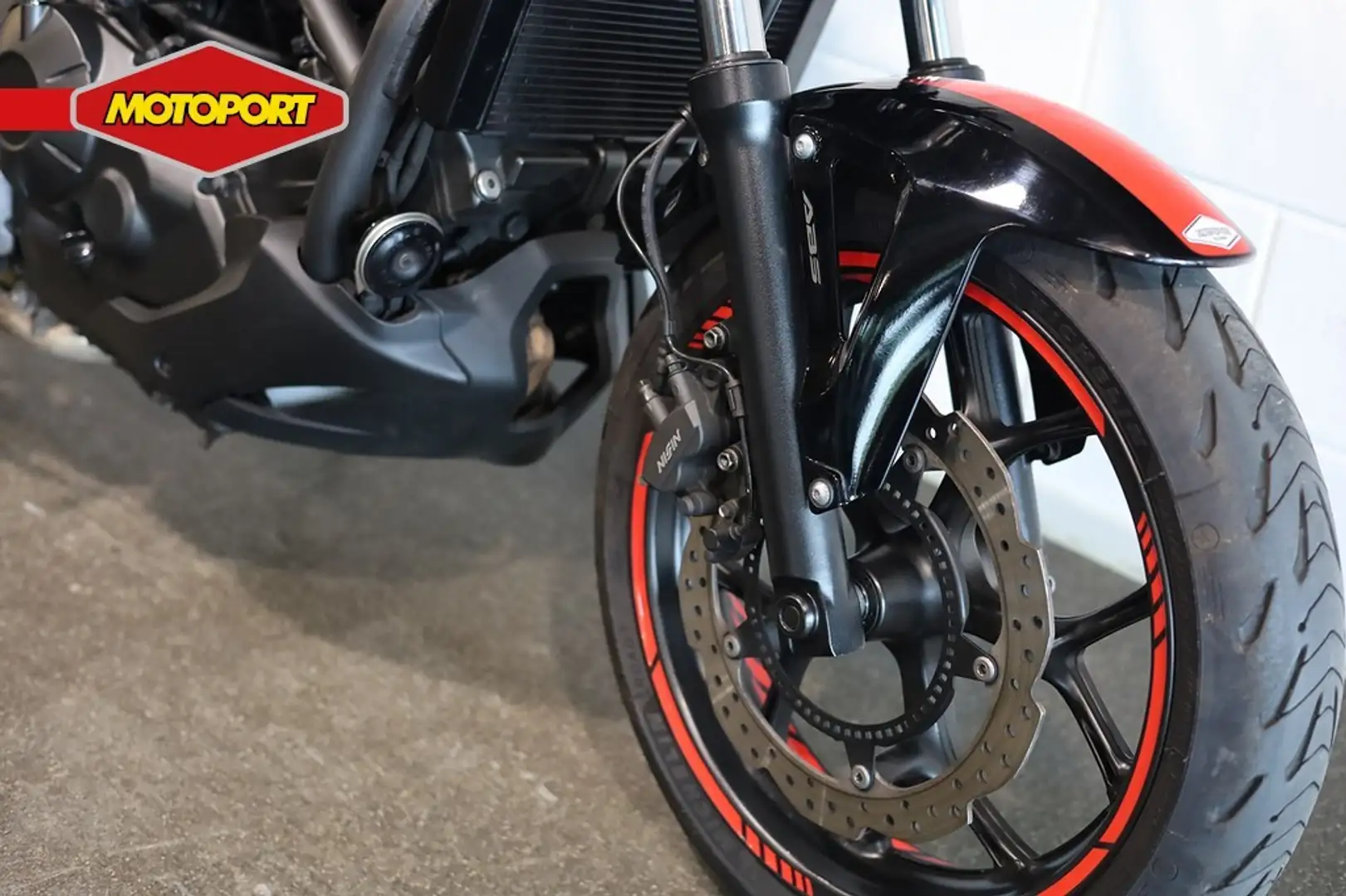 Honda NC 750 S Rojo - 2