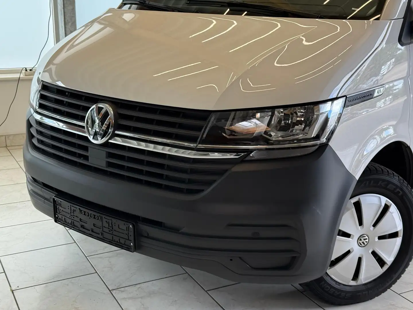 Volkswagen T6.1 Transporter 2.0 TDI LR- Automatik/Klima/AHK Blanc - 2