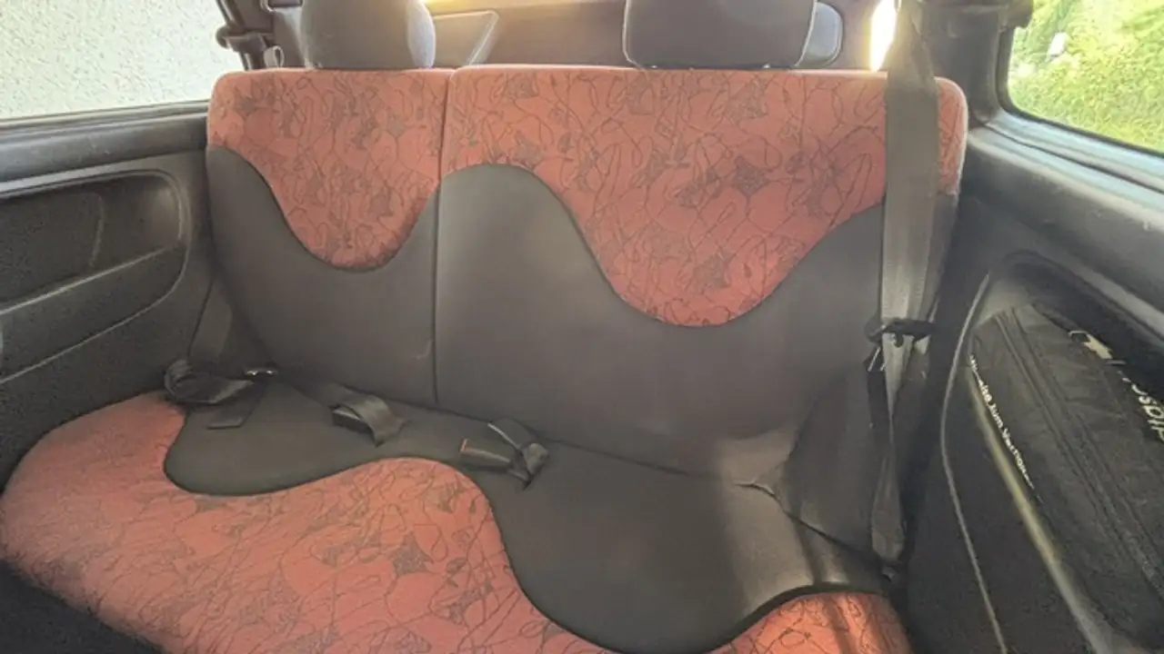 Nissan Micra 1.0Sport, foto 6