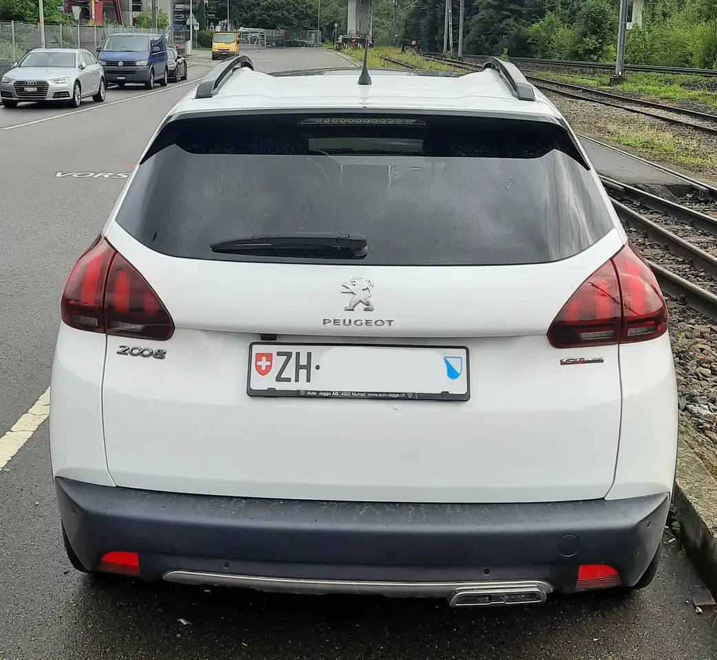 Peugeot 2008 2008 — photo 4