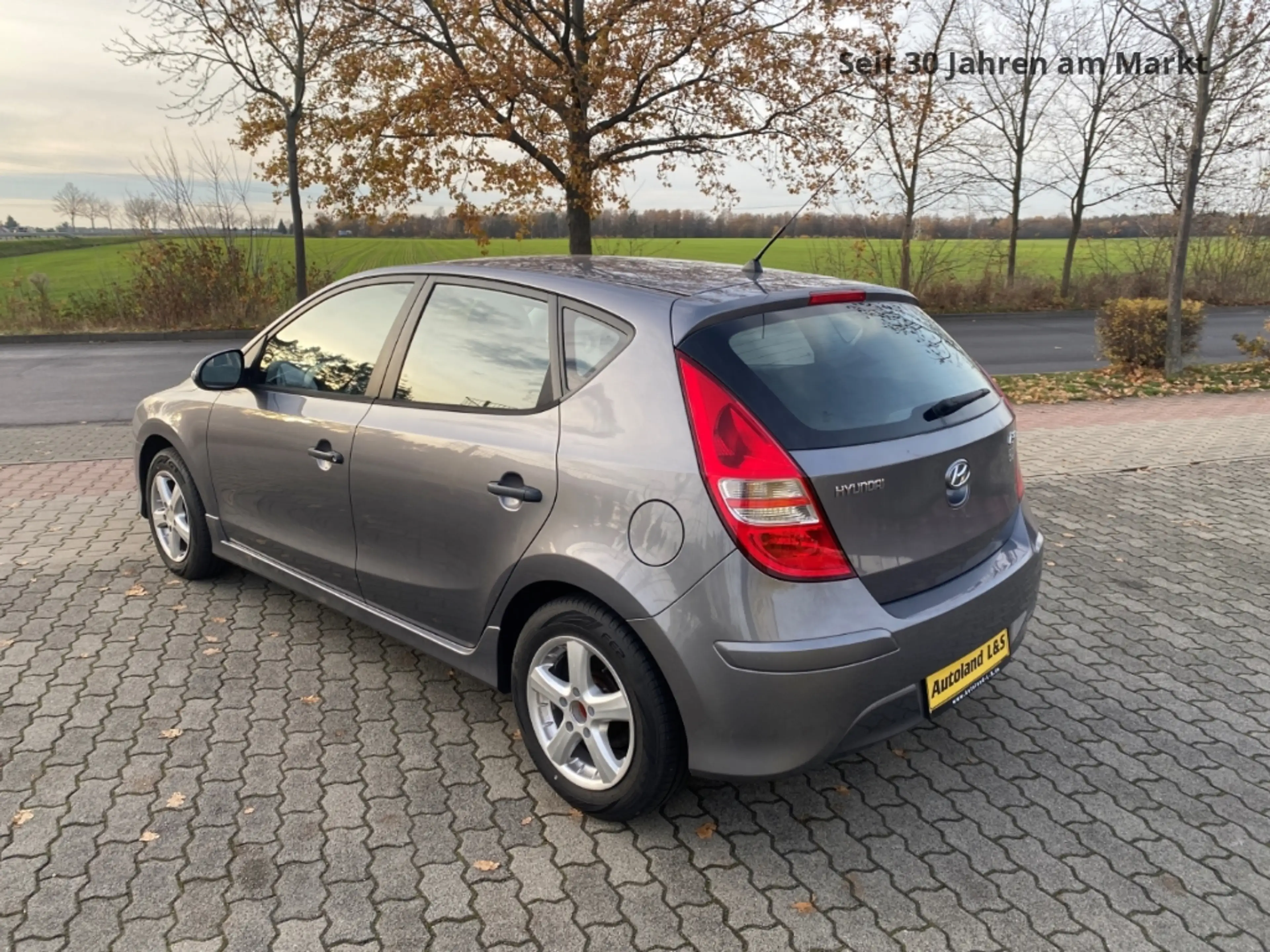 Hyundai i30 Classic 1.4, Klima, Sitzheizung, Alus, — photo 2