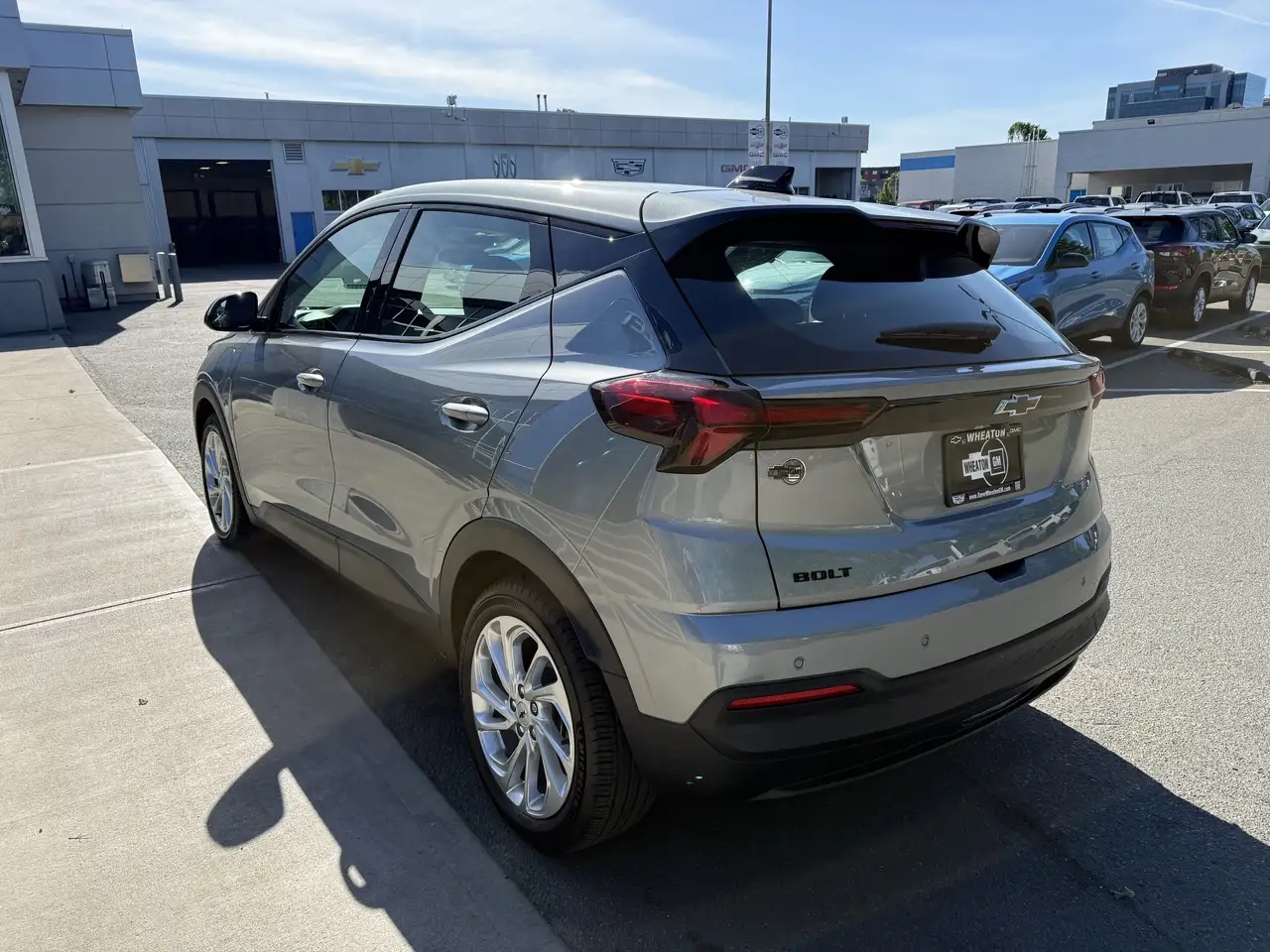 Chevrolet Bolt photo Chevrolet Bolt