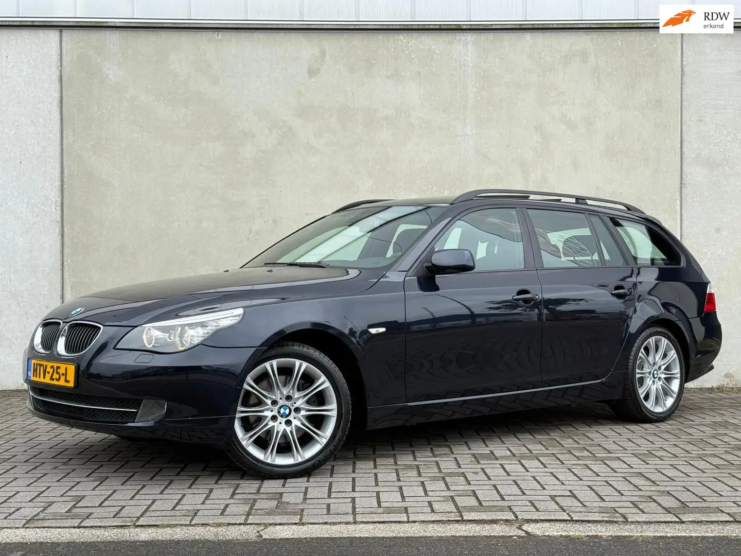 BMW 535 535XI High Executive, 18inch, Comfort, Pano Blauw - 1