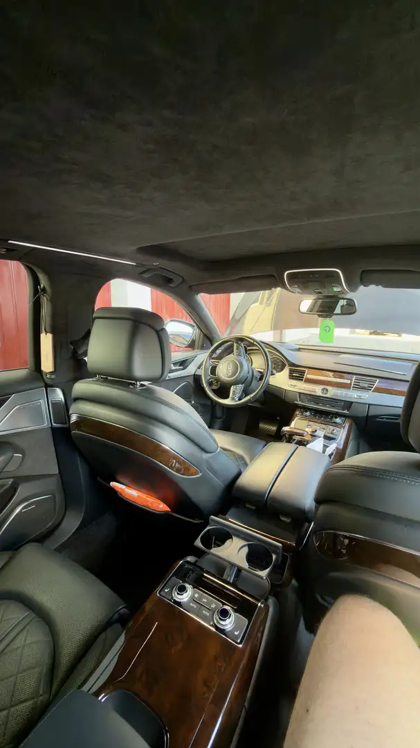 Audi A8 4.0 TFSI cylinder on demand quattro tiptronic - 2