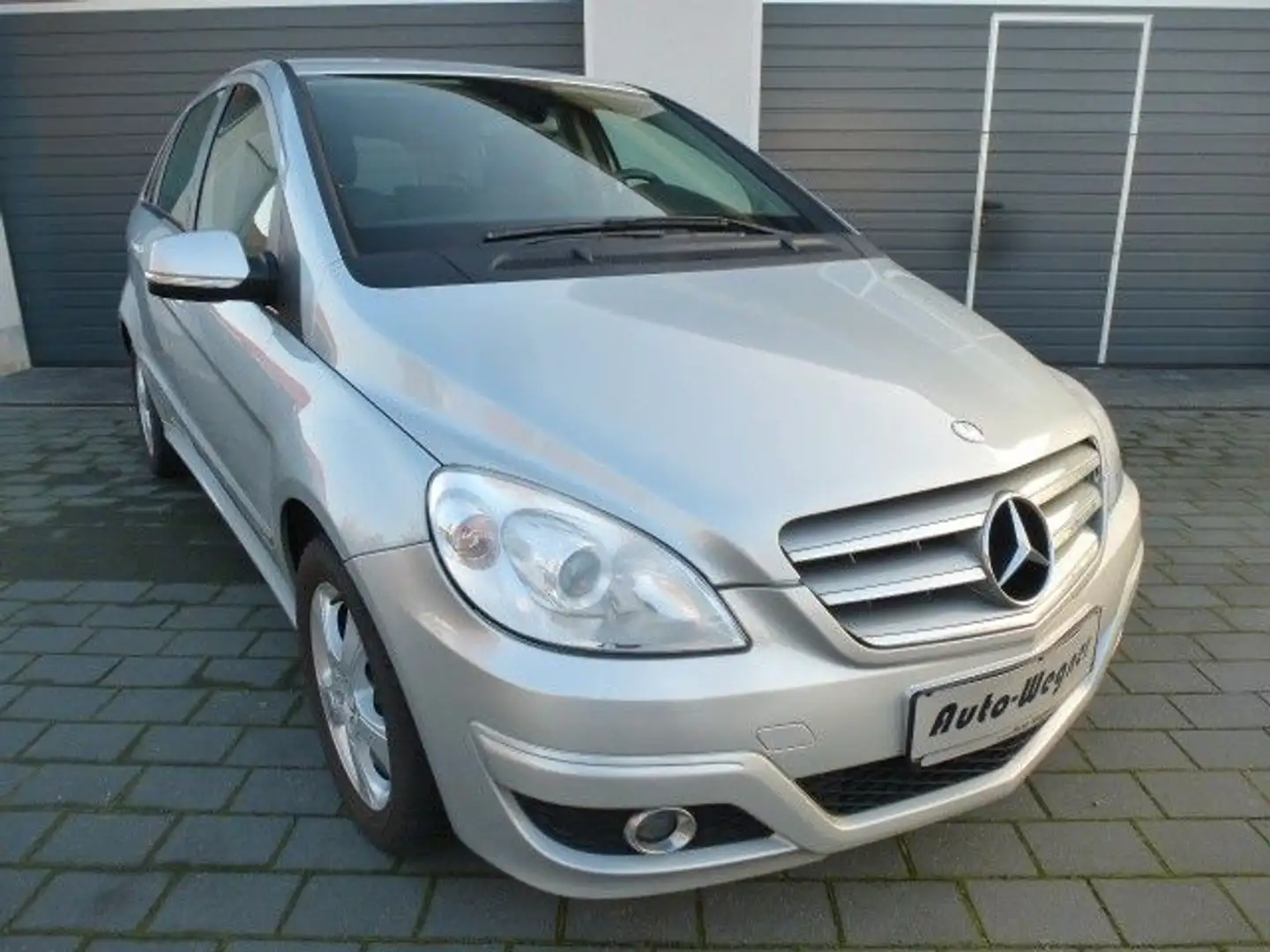 Mercedes-Benz B 200 B -Klasse B 200 Klima SHZ Bluetooth abnehmb.AZV Argent - 2