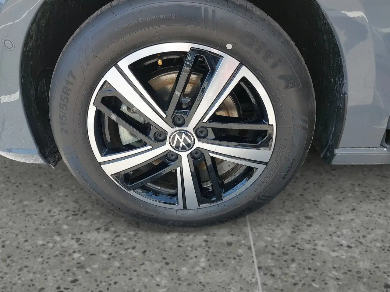 Volkswagen Caddy Dark Label Maxi TSI 14