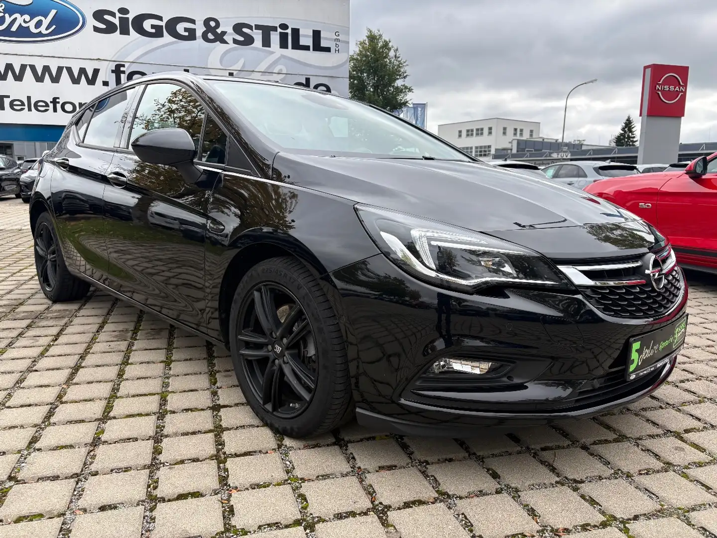 Opel Astra K 1.6 Turbo ON NAVI*KLIMAAUT*SPUR*TWA*SHZ*PDC Zwart - 2