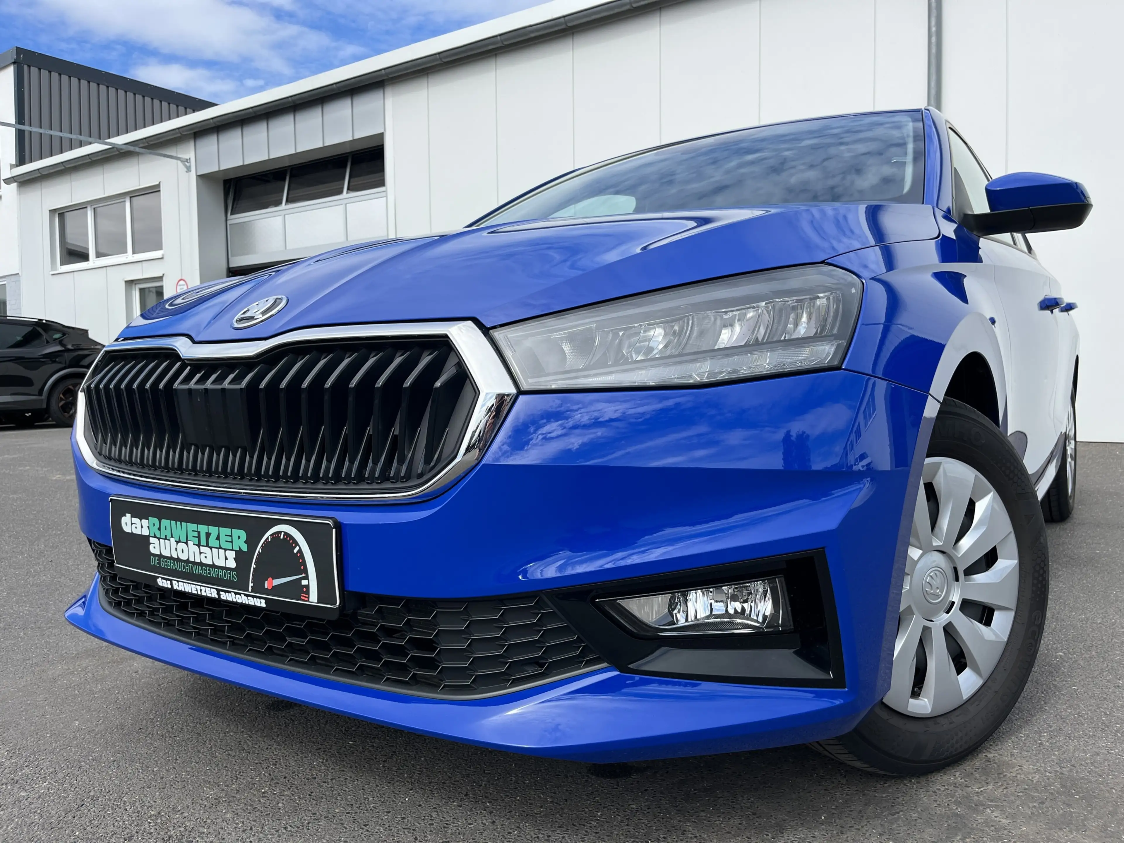 Skoda Fabia 1.0 Selection 94€ m.20% Anz. DAB PDC LED SHZ Kli