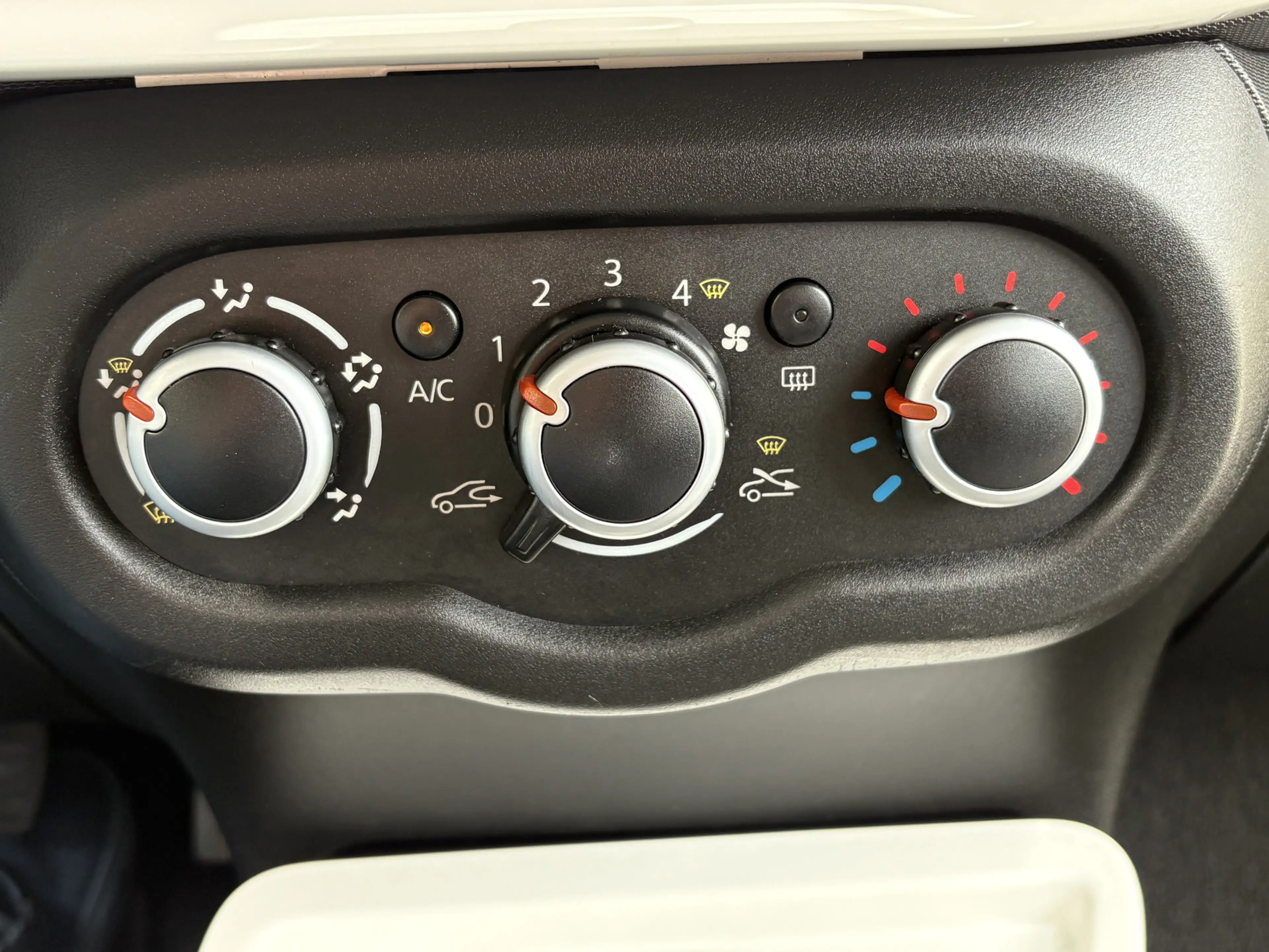 Renault Twingo 0.9 TCe Intens 90 pk | Airco | Cruise Control | PD — photo 13