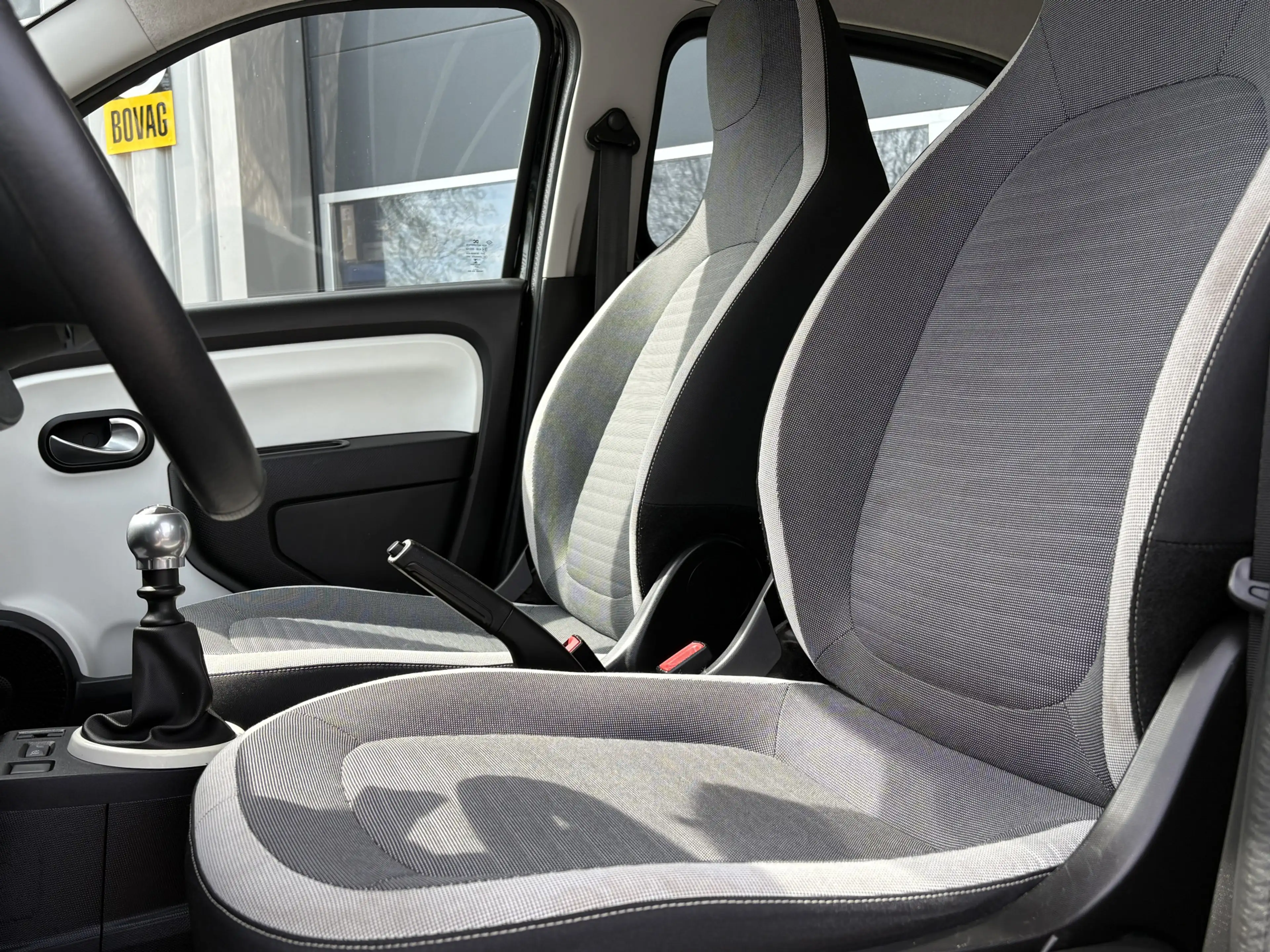 Renault Twingo 0.9 TCe Intens 90 pk | Airco | Cruise Control | PD — photo 10