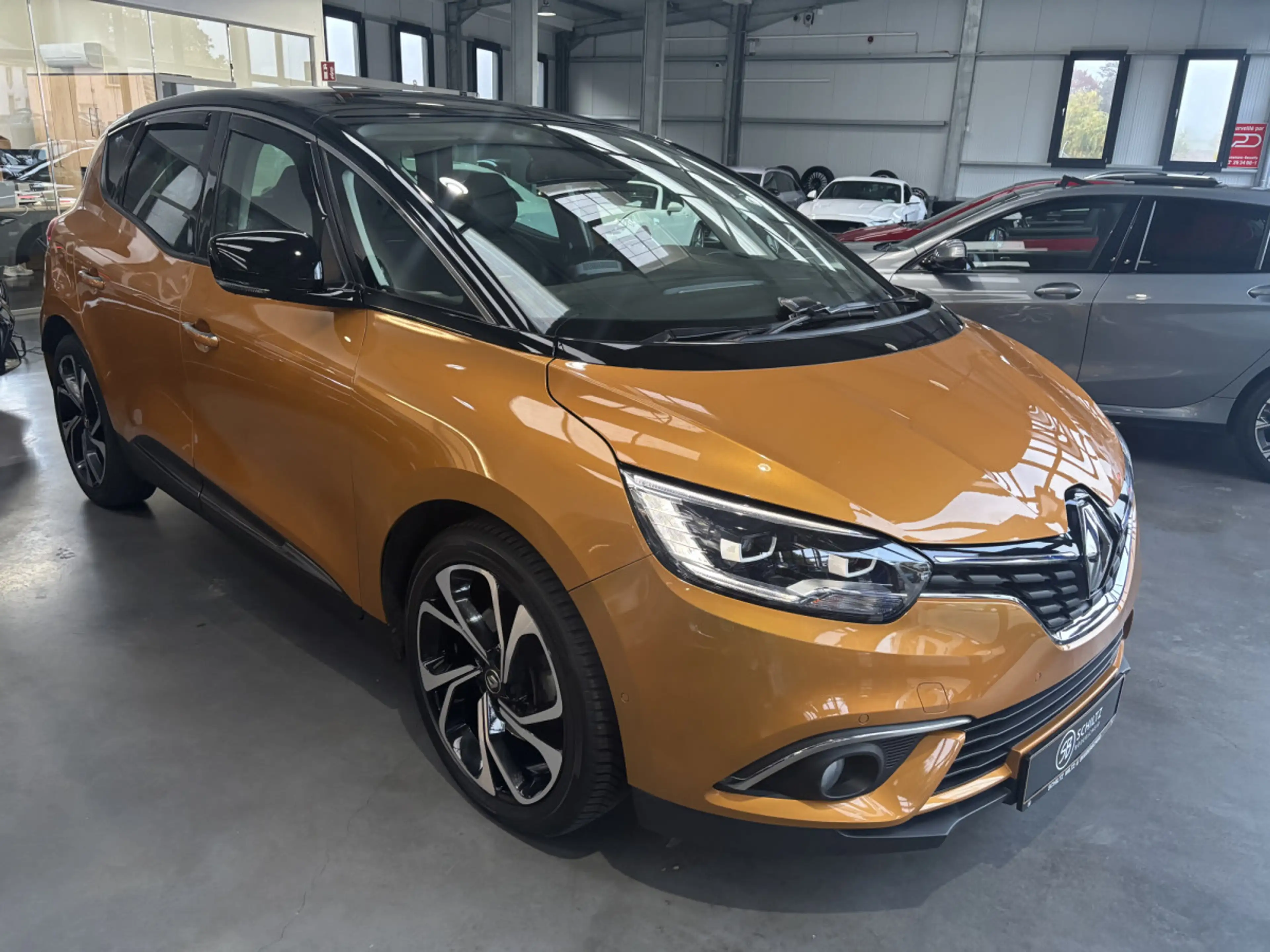 Renault Scenic 1.7 dCi INTENS