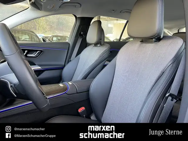 Mercedes-Benz E-Class view 10