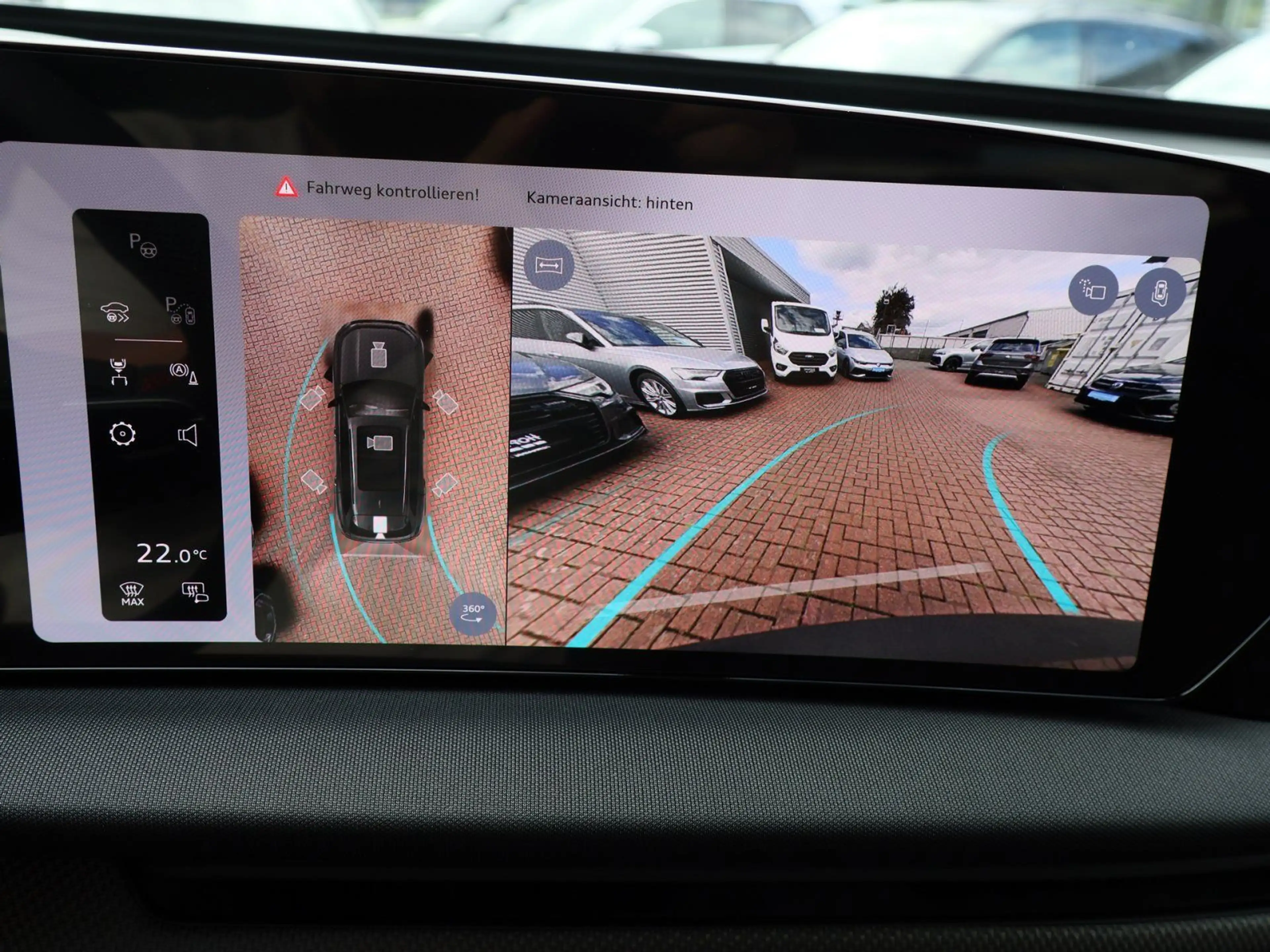 Audi Q7 S-Line TDI quattro 220 kW tiptronic AHK PANO — photo 13