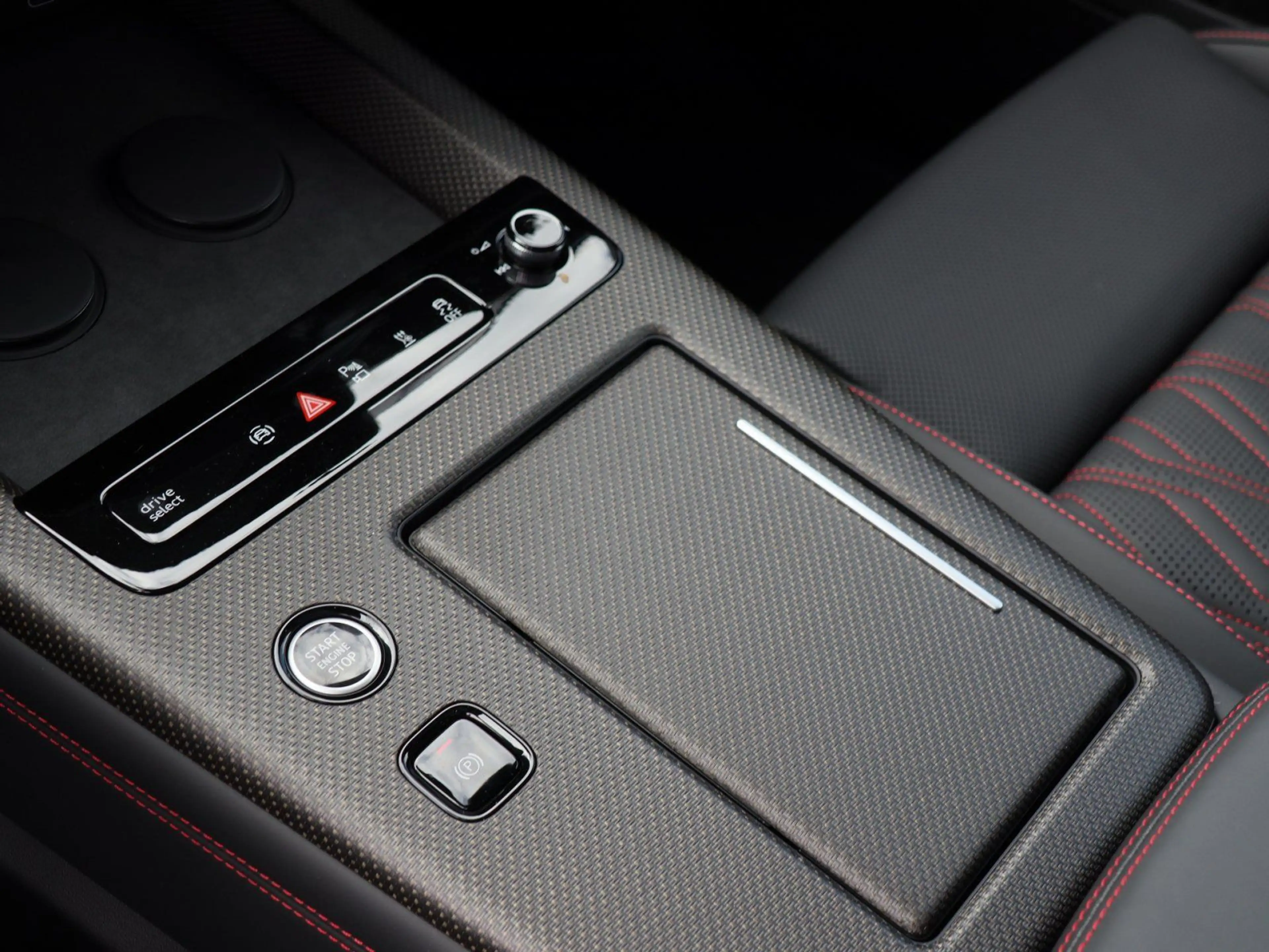 Audi Q7 S-Line TDI quattro 220 kW tiptronic AHK PANO — photo 10