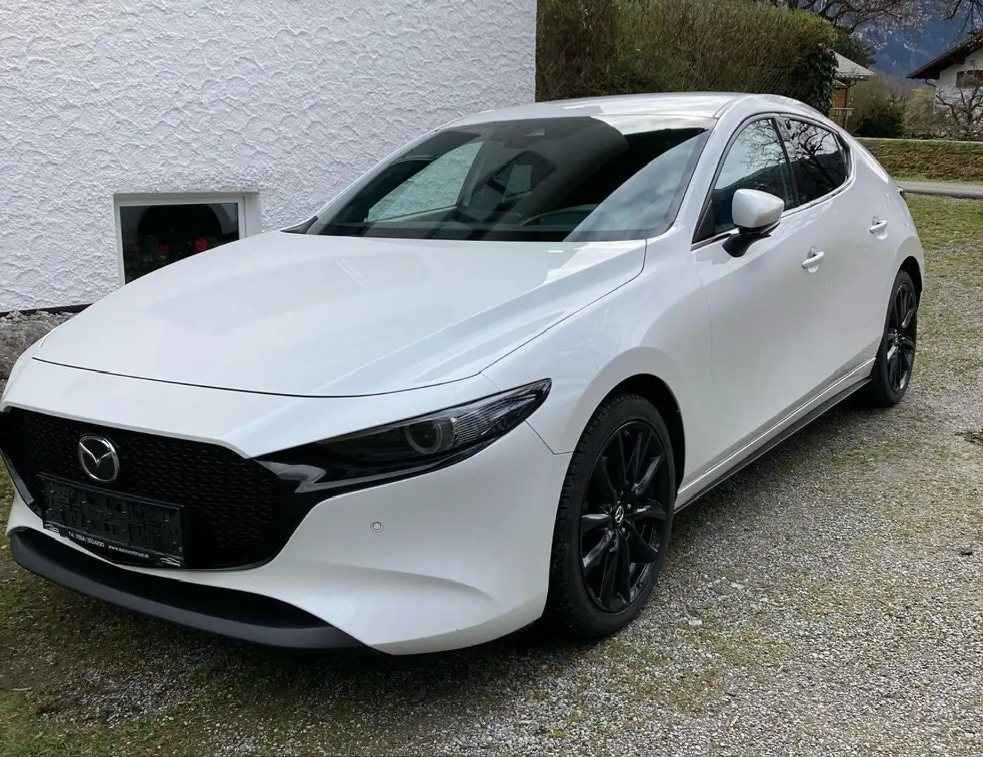 Mazda 3 SKYACTIV -X 180 GT+,  ALLRAD Weiß - 1