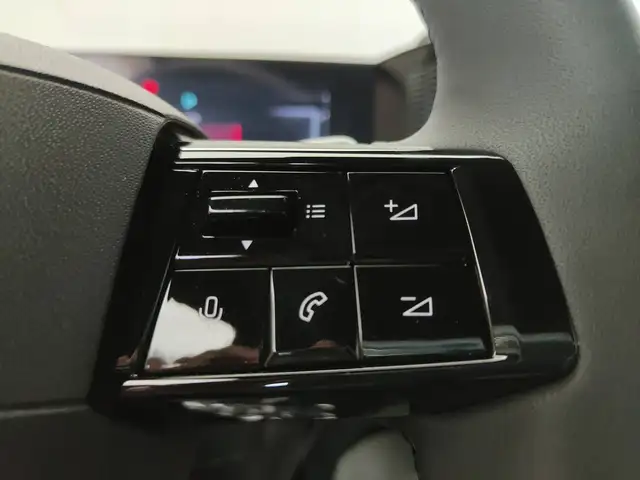 Lancia Ypsilon view 12