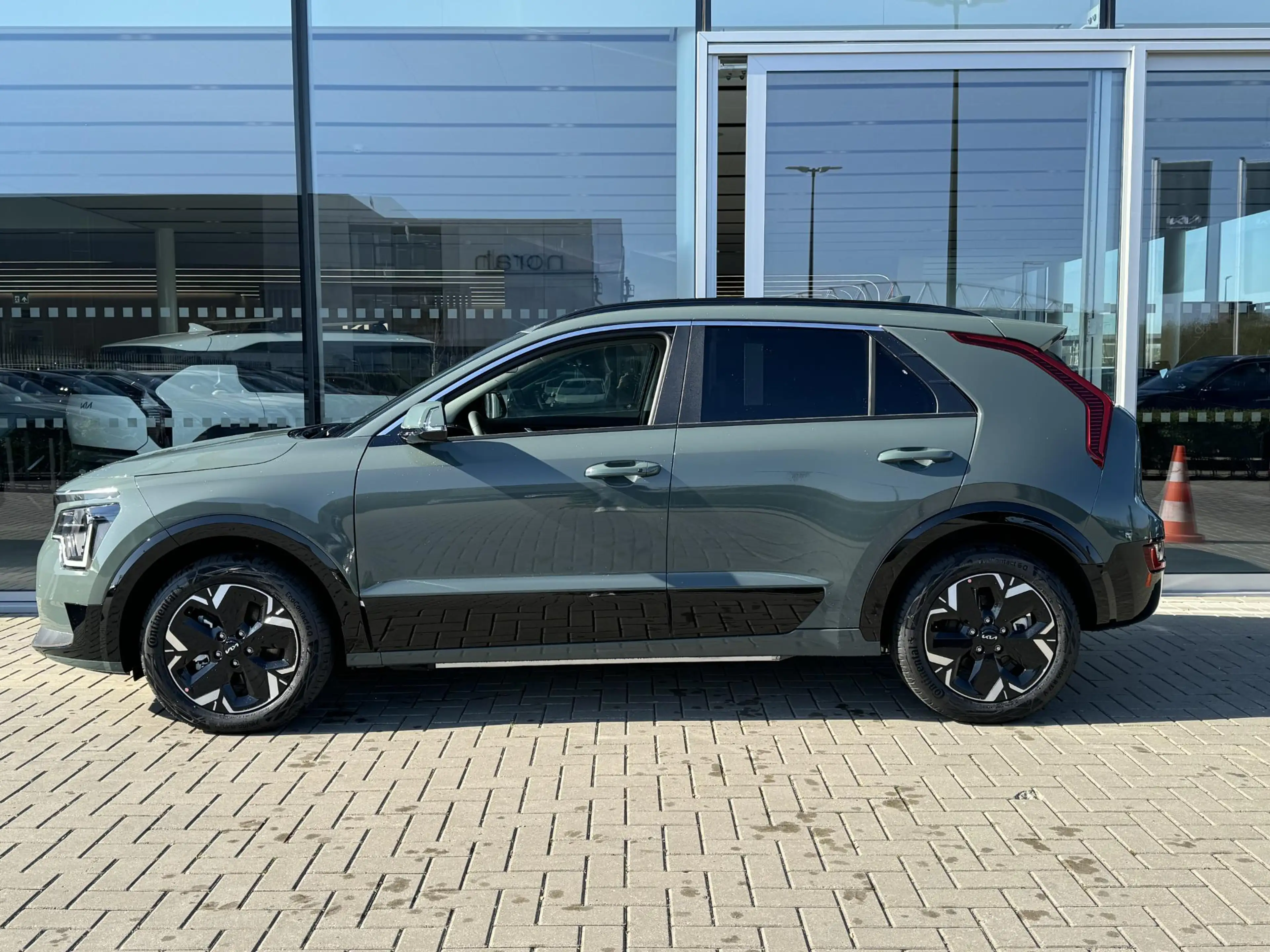 Kia e-Niro Air 64.8 kWh | Leder | Navigatie | Camera | Ad. Cr — photo 3