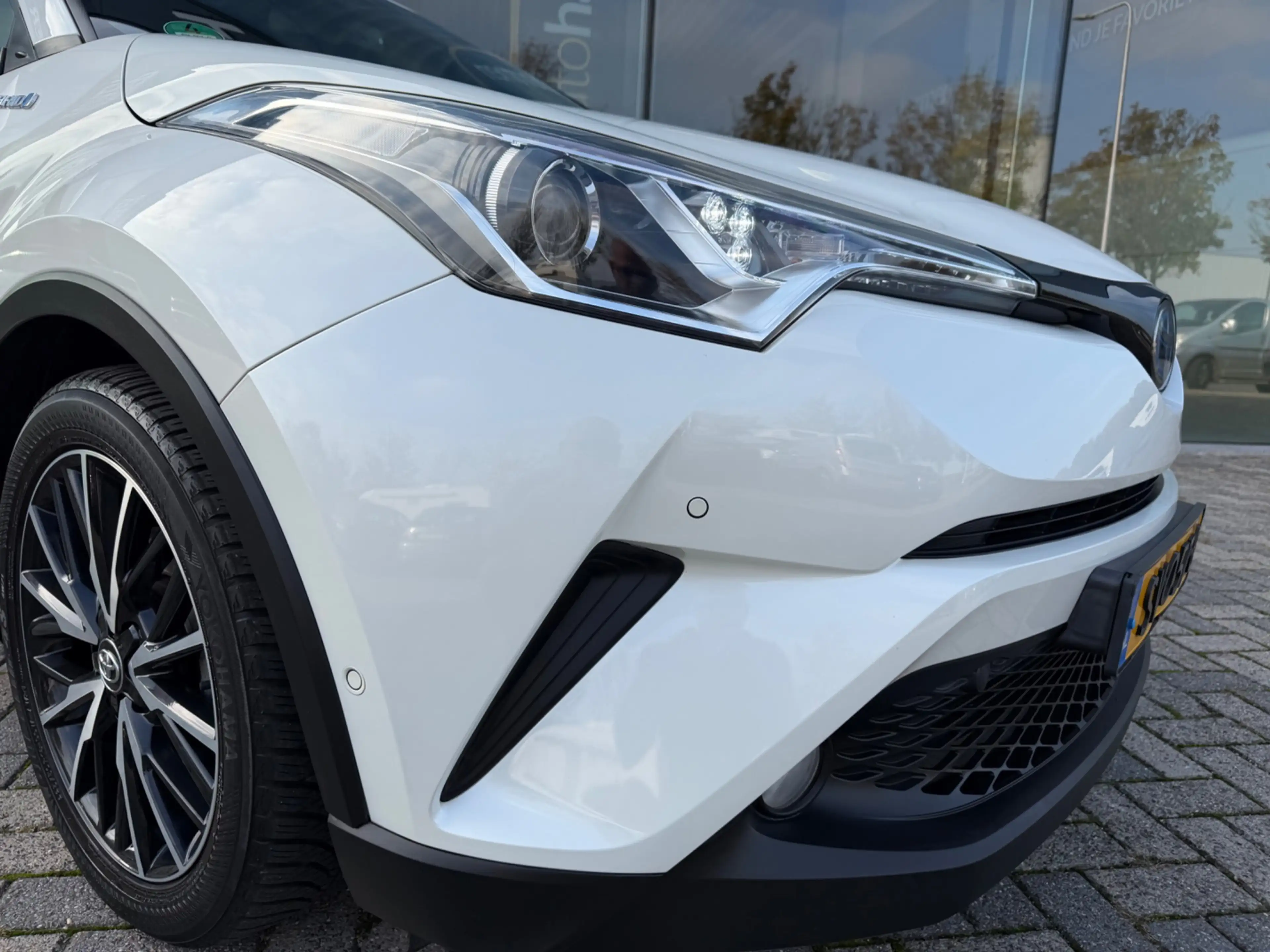 Toyota C-HR 1.8 Hybrid Style, NAP, Camera, JBL, KeyLess, Trekh — photo 41