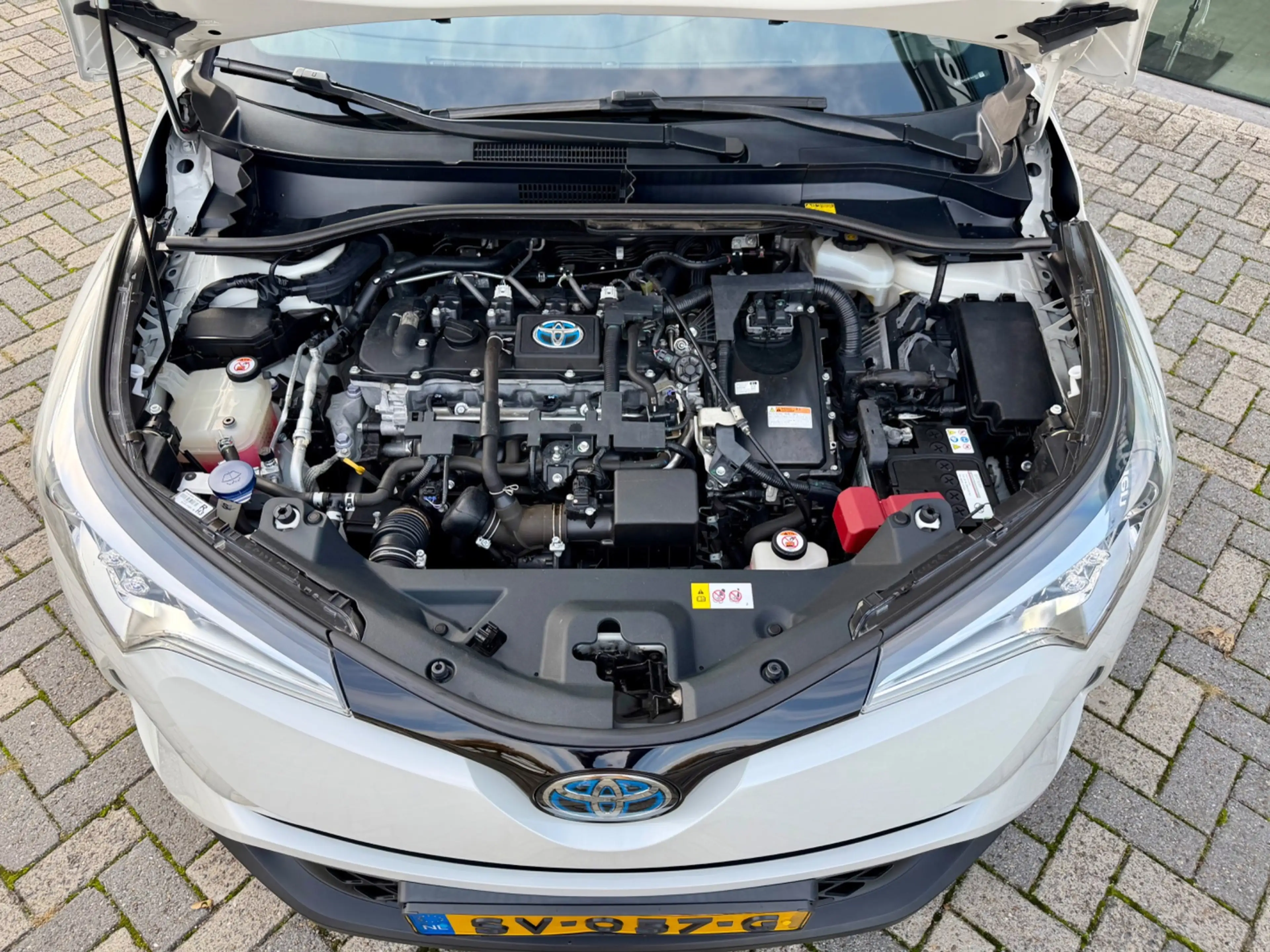 Toyota C-HR 1.8 Hybrid Style, NAP, Camera, JBL, KeyLess, Trekh — photo 44