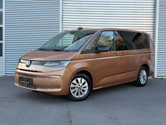 Volkswagen T7 Multivan LR TDI DSG ACC DCC HUD Pano Sthz Kam