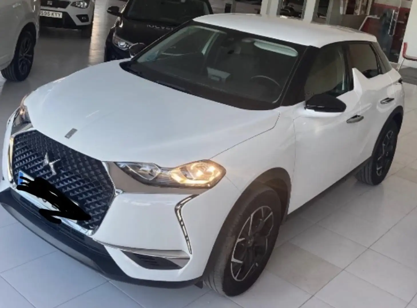 DS Automobiles DS 3 Crossback DS 3 Crossback BlueHDi Be Chic 100 Be Chic Blanco - 1