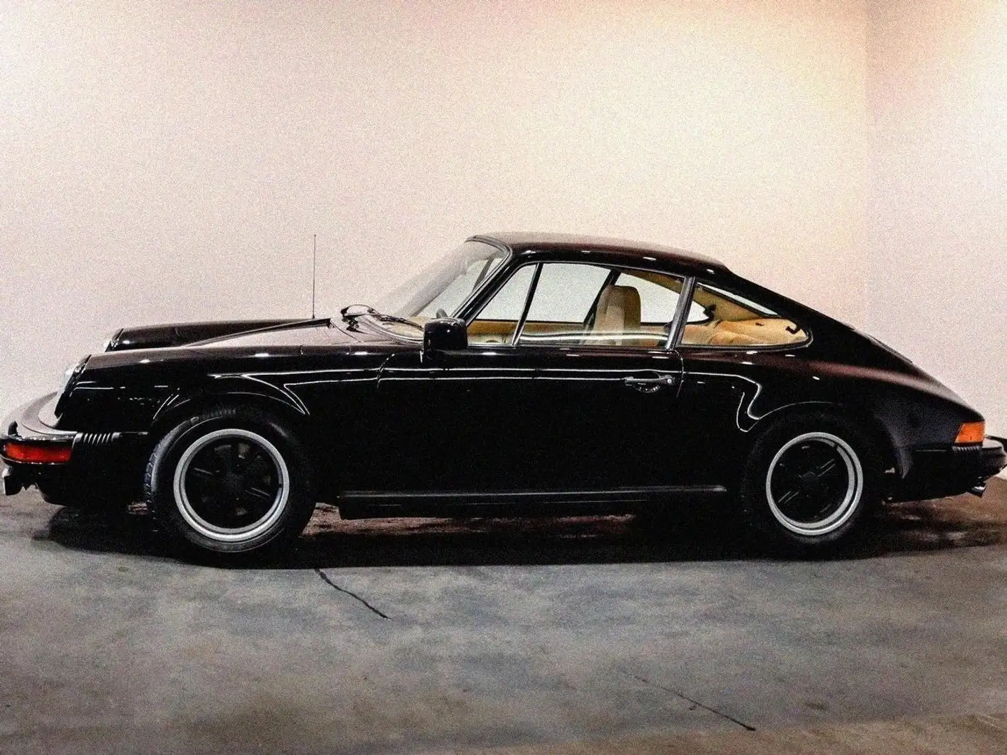 Porsche 911 911 Carrera 3.0 Noir - 2