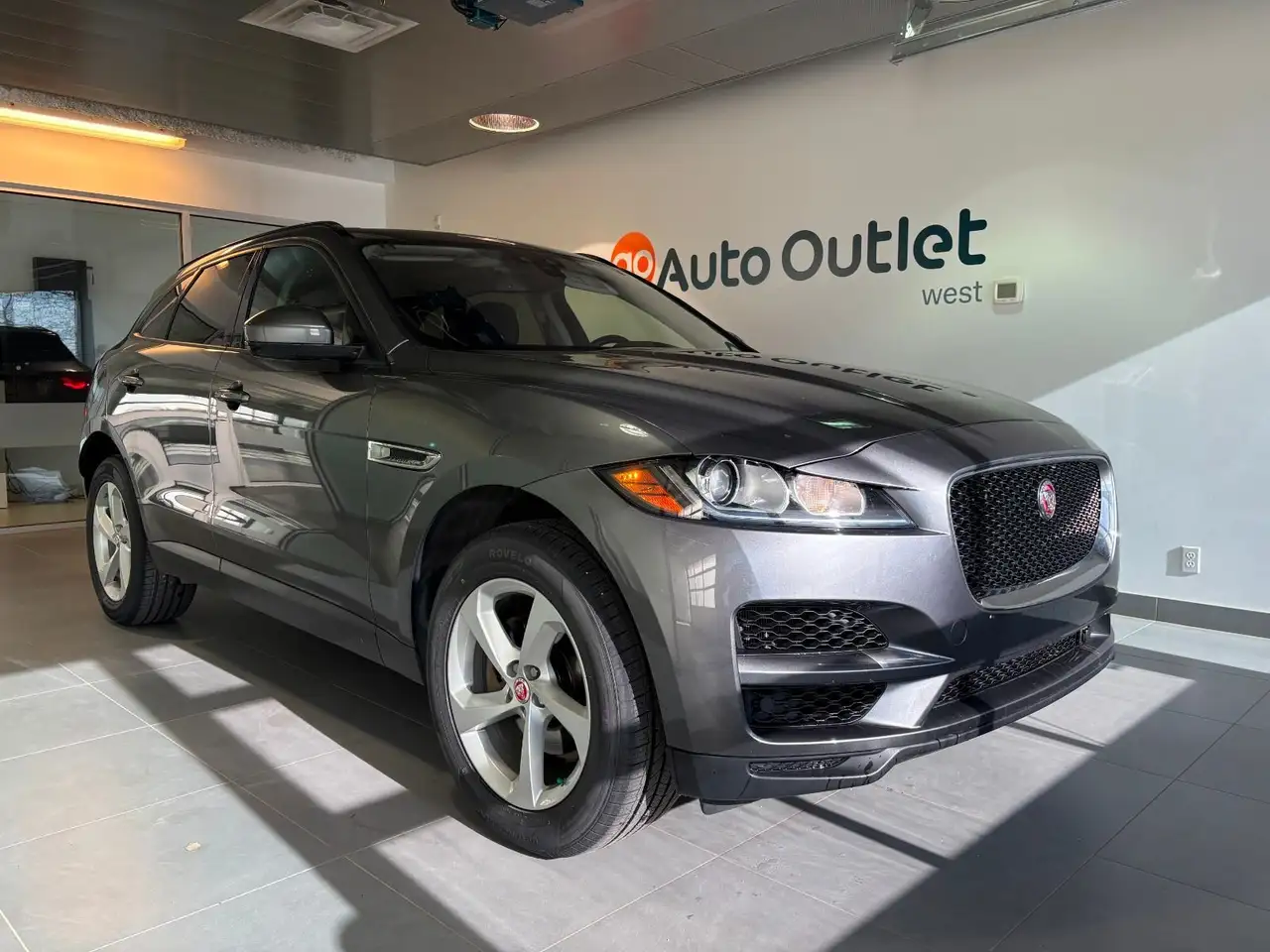 Jaguar F-Pace снимка Jaguar F-Pace