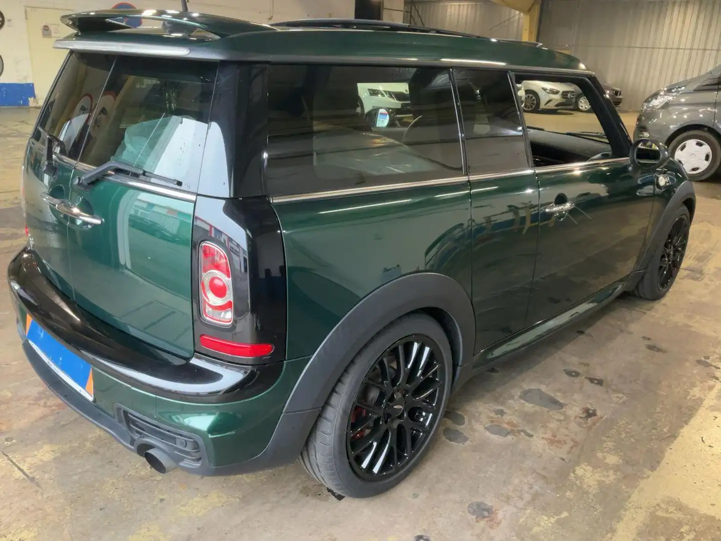 MINI John Cooper Works Clubman Groen - 2