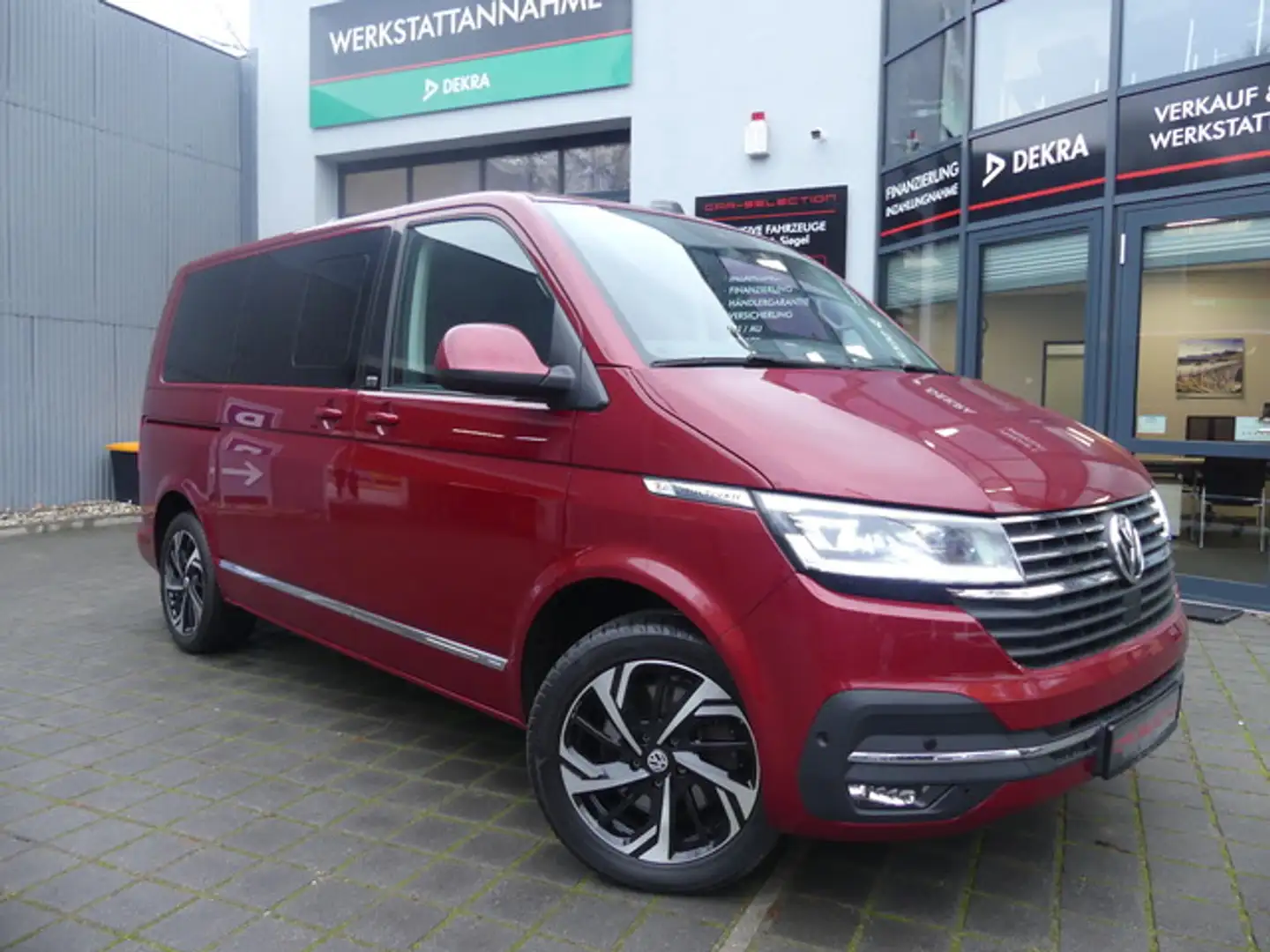 Volkswagen T6.1 Multivan 2.0 TDI Generation Six 7SITZER/LED/STHZ Rouge - 1