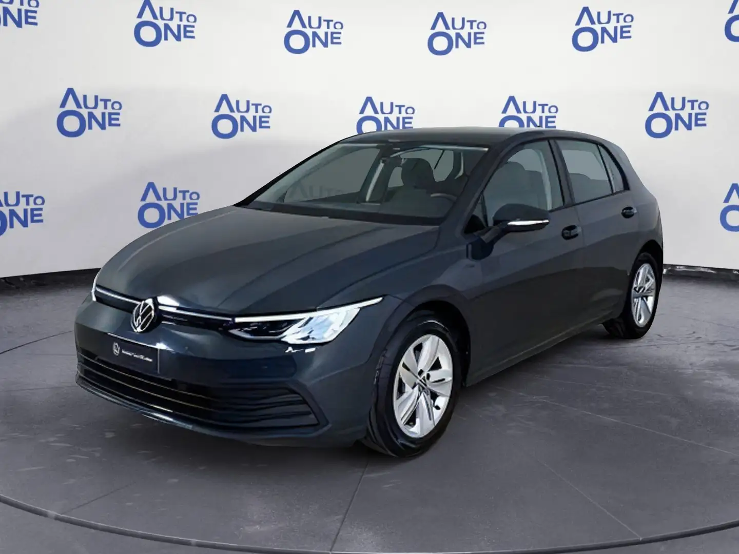 Volkswagen Golf 1.0 HYBRID 110CV AUTO LIFE - * Grigio - 1