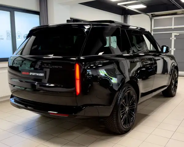 Land Rover Range Rover view 8