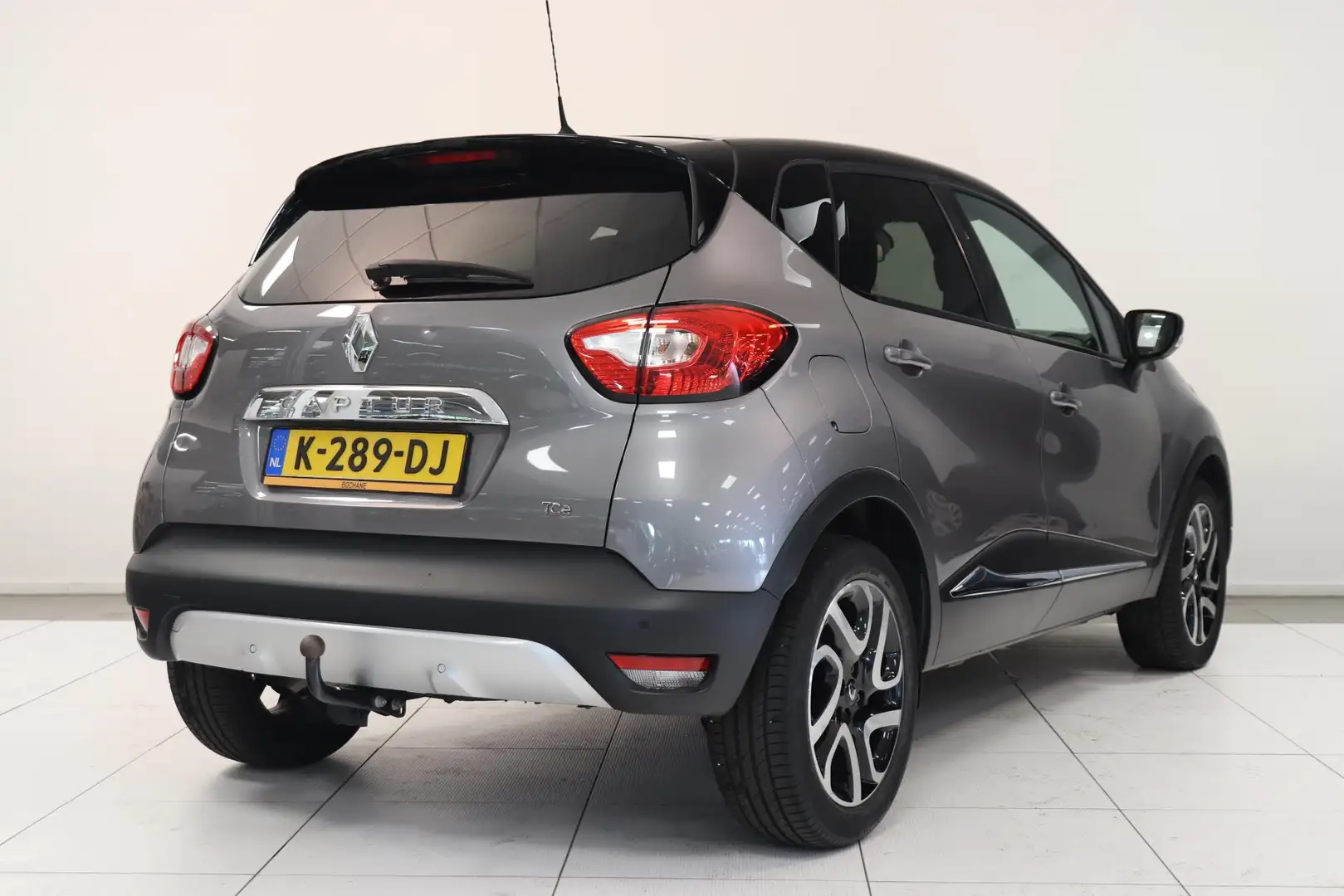 Renault Captur 1.2 TCe Helly Hansen | Camera | Trekhaak | Climatr Gris - 2