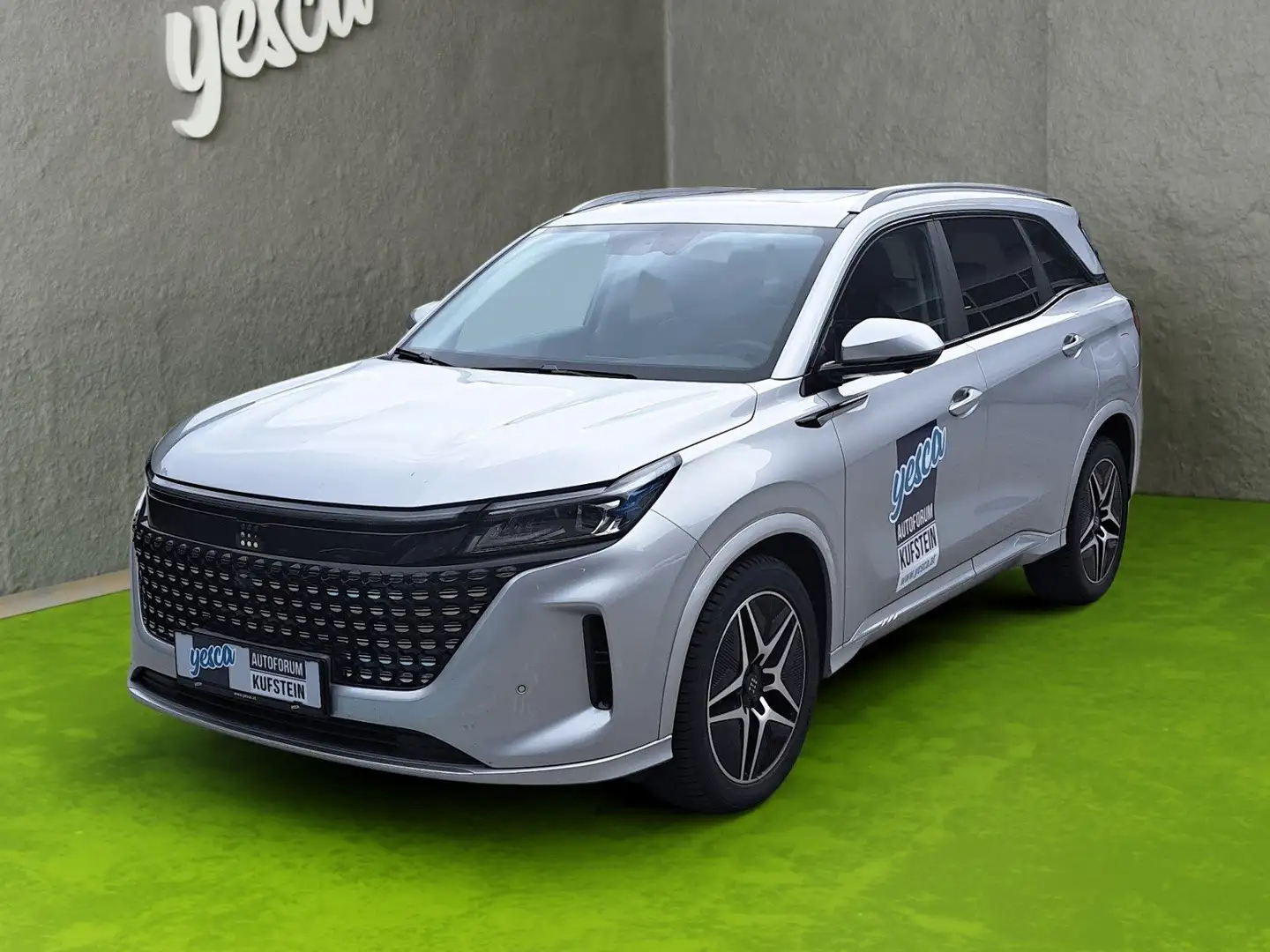 DFSK E5 E5 PHEV 7 Sitze Hybrid 80 KM elektrisch Silber - 2