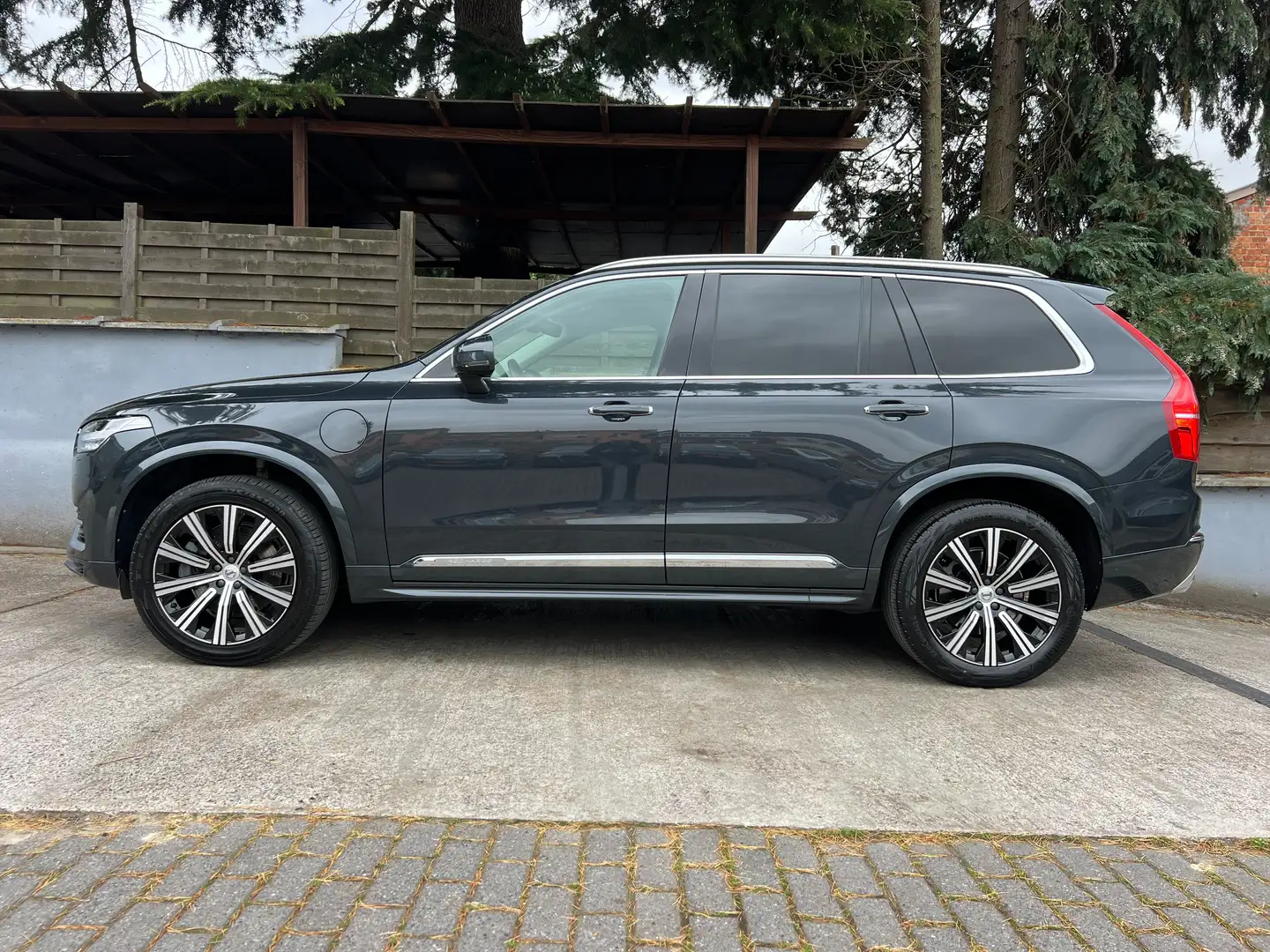 Volvo XC90 2.0 T8 Hybrid 4WD 303cv  Inscription 7pl. Gris - 2